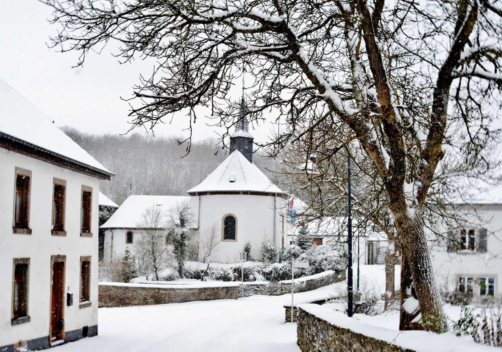 Nikon D600 sample photo. Religion, church, snow photography