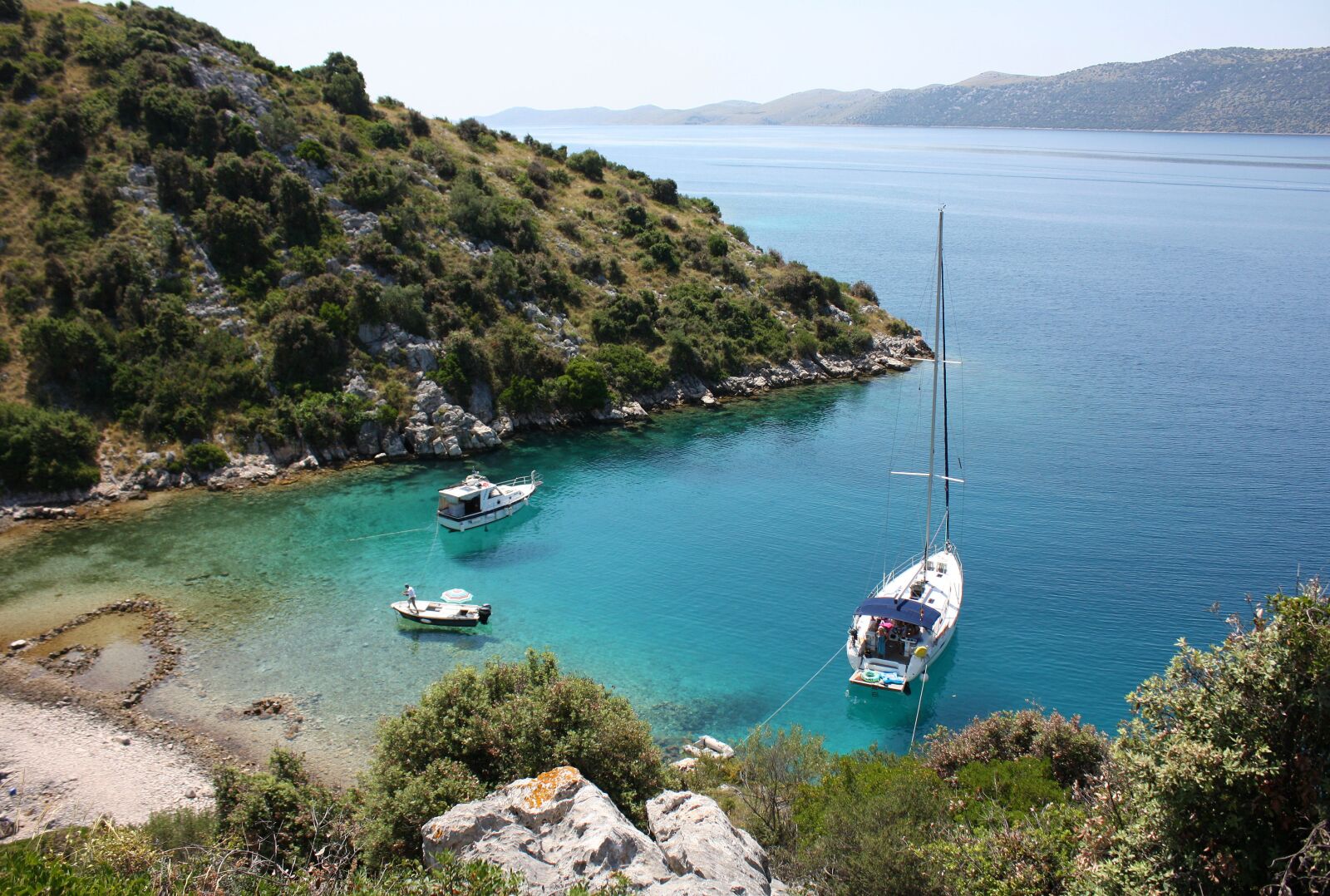 Canon EOS 450D (EOS Rebel XSi / EOS Kiss X2) sample photo. Island, sea, croatia photography
