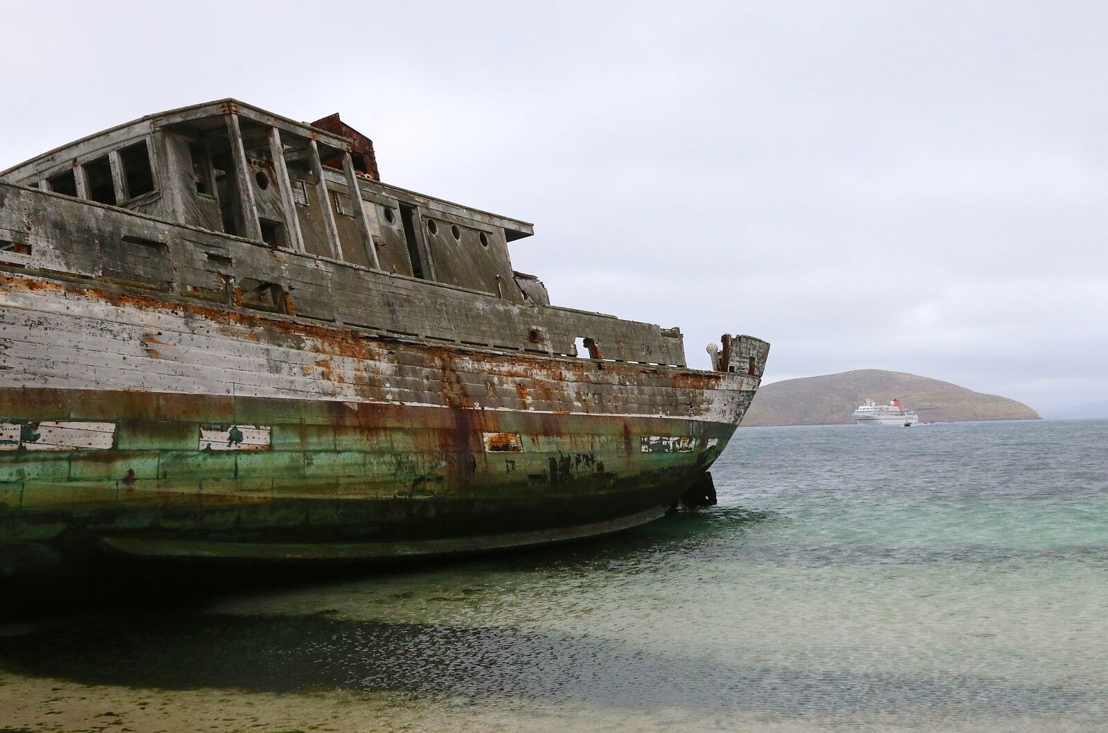 Canon EOS 70D + Canon EF 17-40mm F4L USM sample photo. Wreck, ship, falkland islands photography