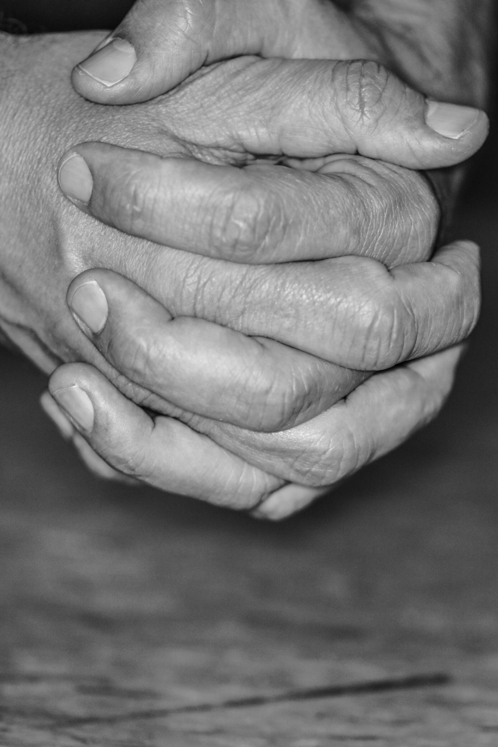 Canon EOS 7D Mark II sample photo. Hand, black and white photography