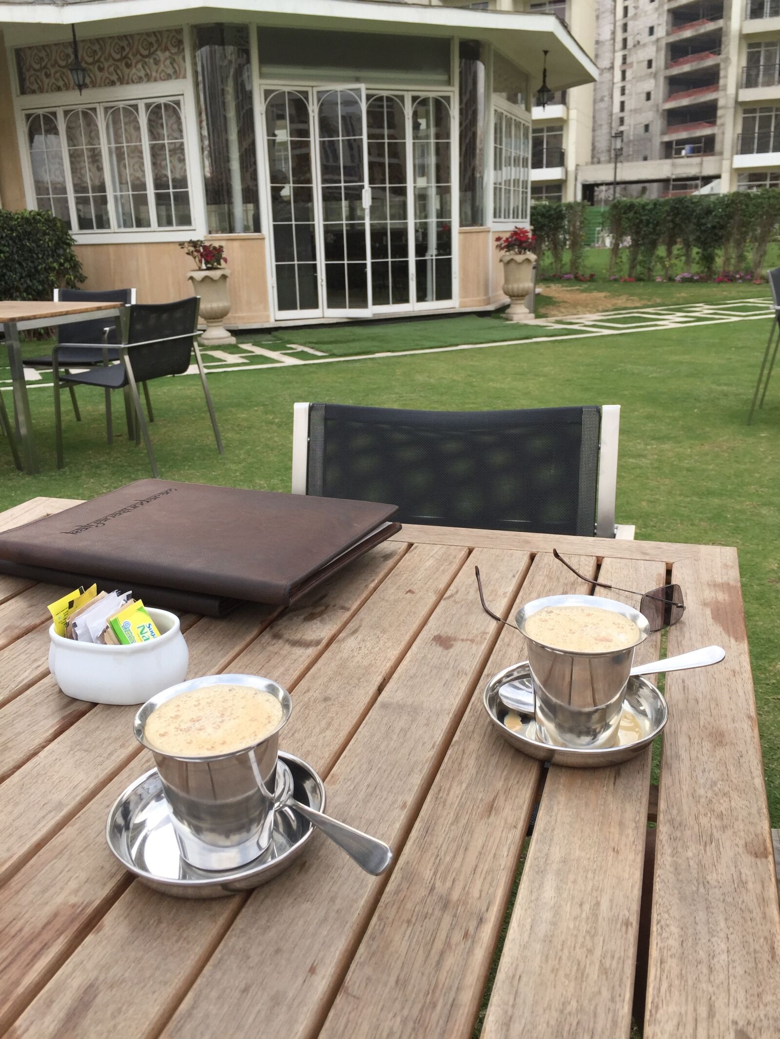 iPhone 6 Plus back camera 4.15mm f/2.2 sample photo. Coffee, restaurant, cafe photography