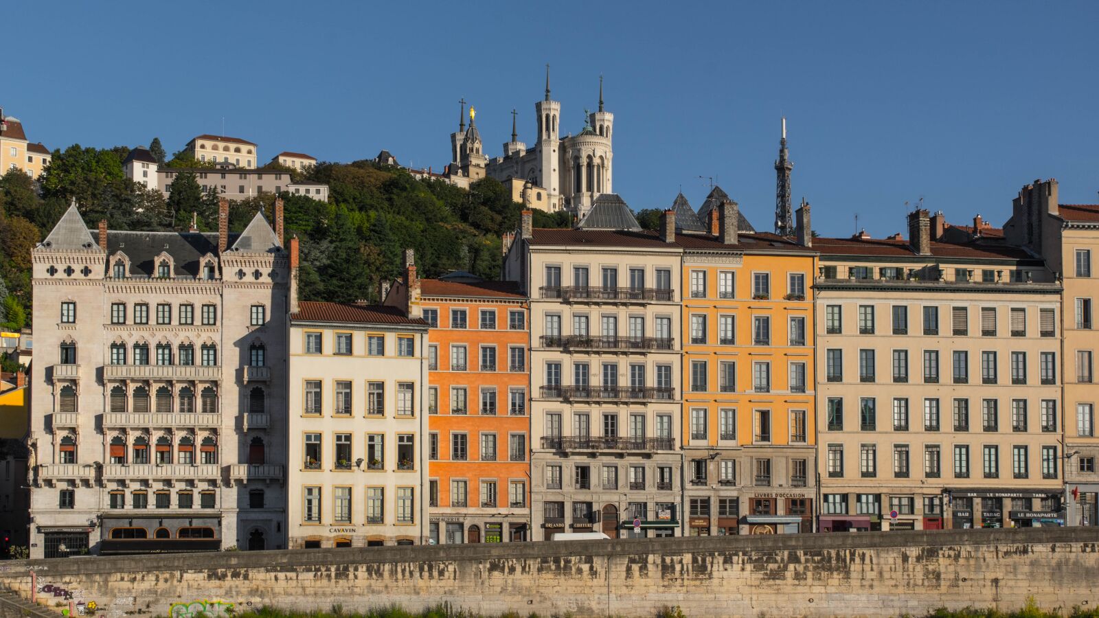 Tamron SP AF 17-50mm F2.8 XR Di II LD Aspherical (IF) sample photo. Lyon, st john, wharf photography