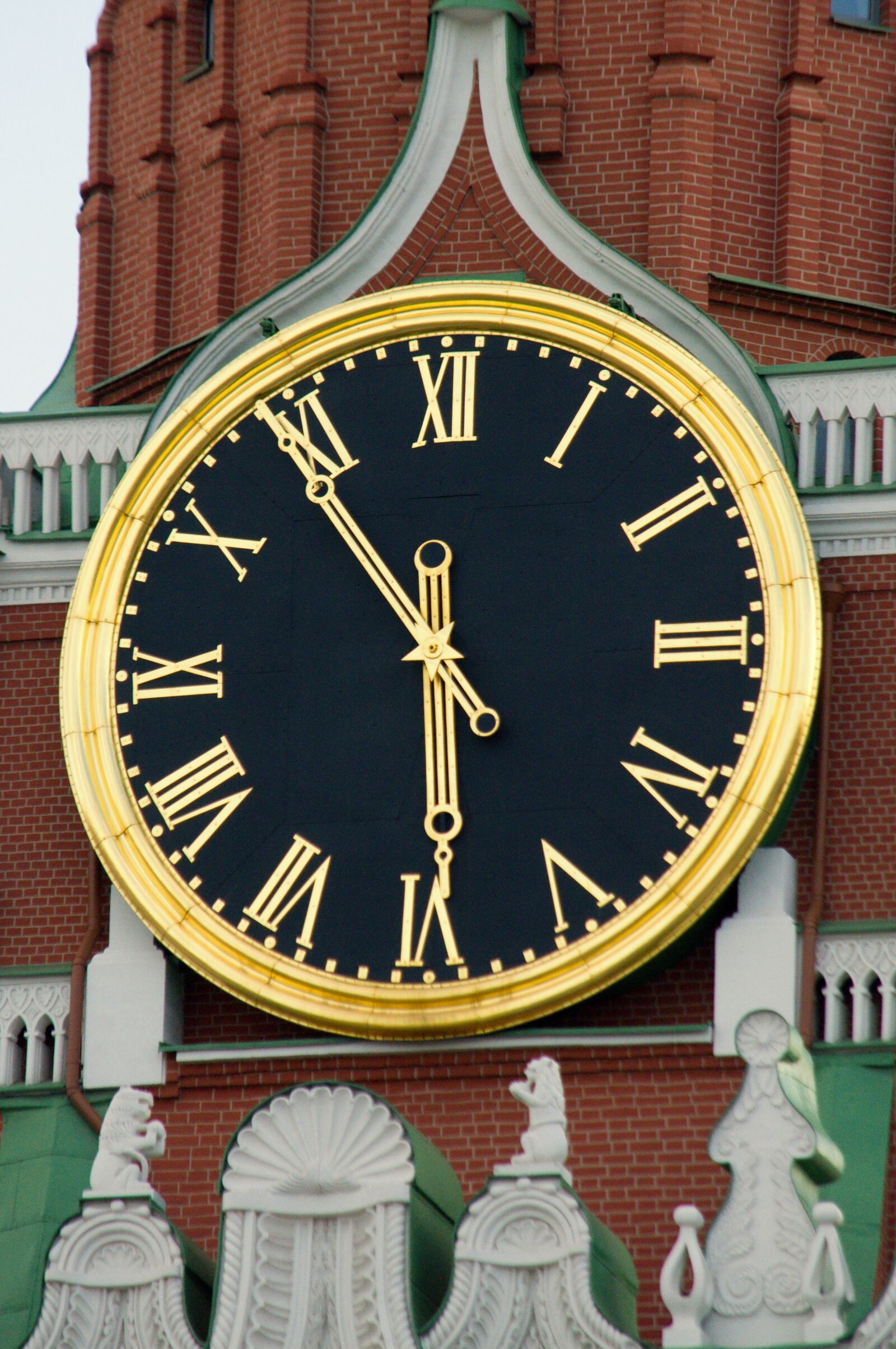 Nikon D5000 sample photo. Chime, the kremlin, clock photography