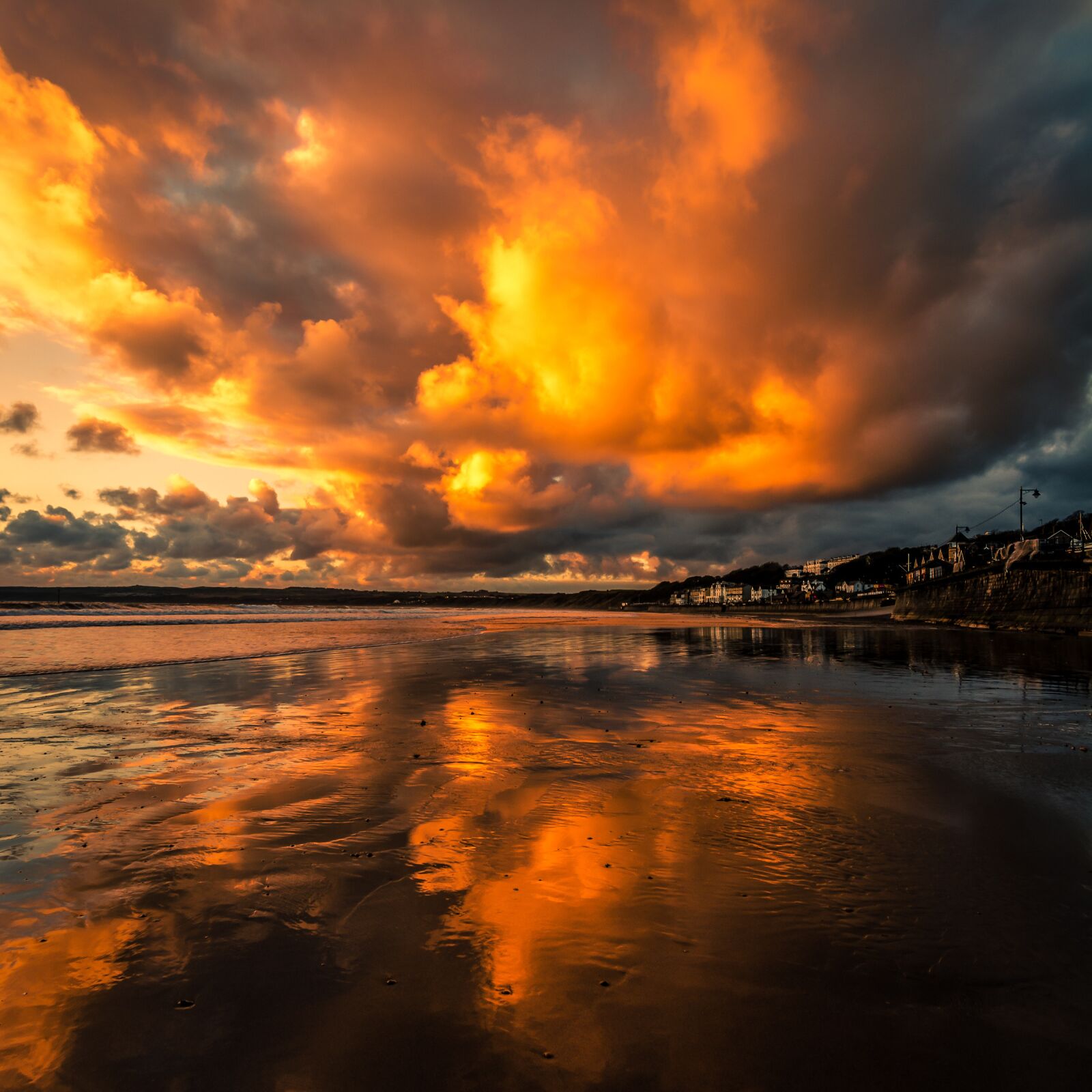 Tokina AT-X Pro 11-16mm F2.8 DX II sample photo. Golden hour, sunrise, drama photography