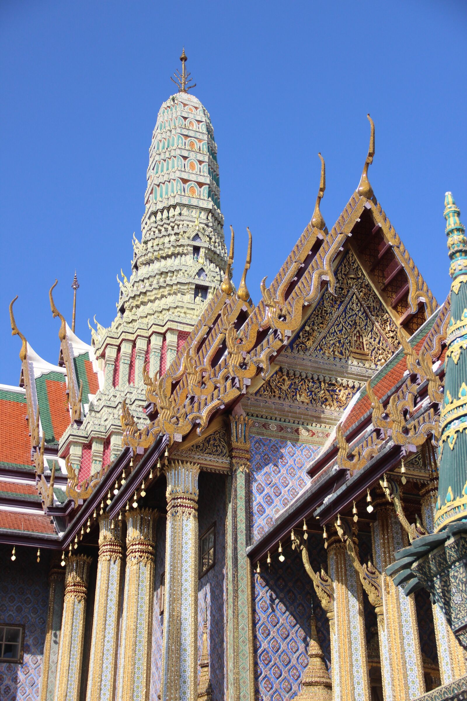 Canon EOS 600D (Rebel EOS T3i / EOS Kiss X5) sample photo. Thailand, temple, buddhism photography
