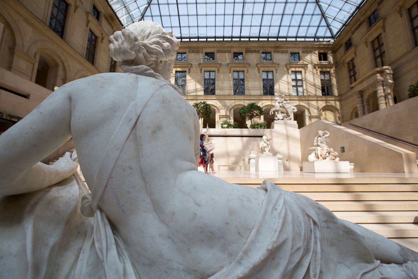 Canon EF 16-35mm F2.8L II USM sample photo. Paris, the louvre, sculpture photography