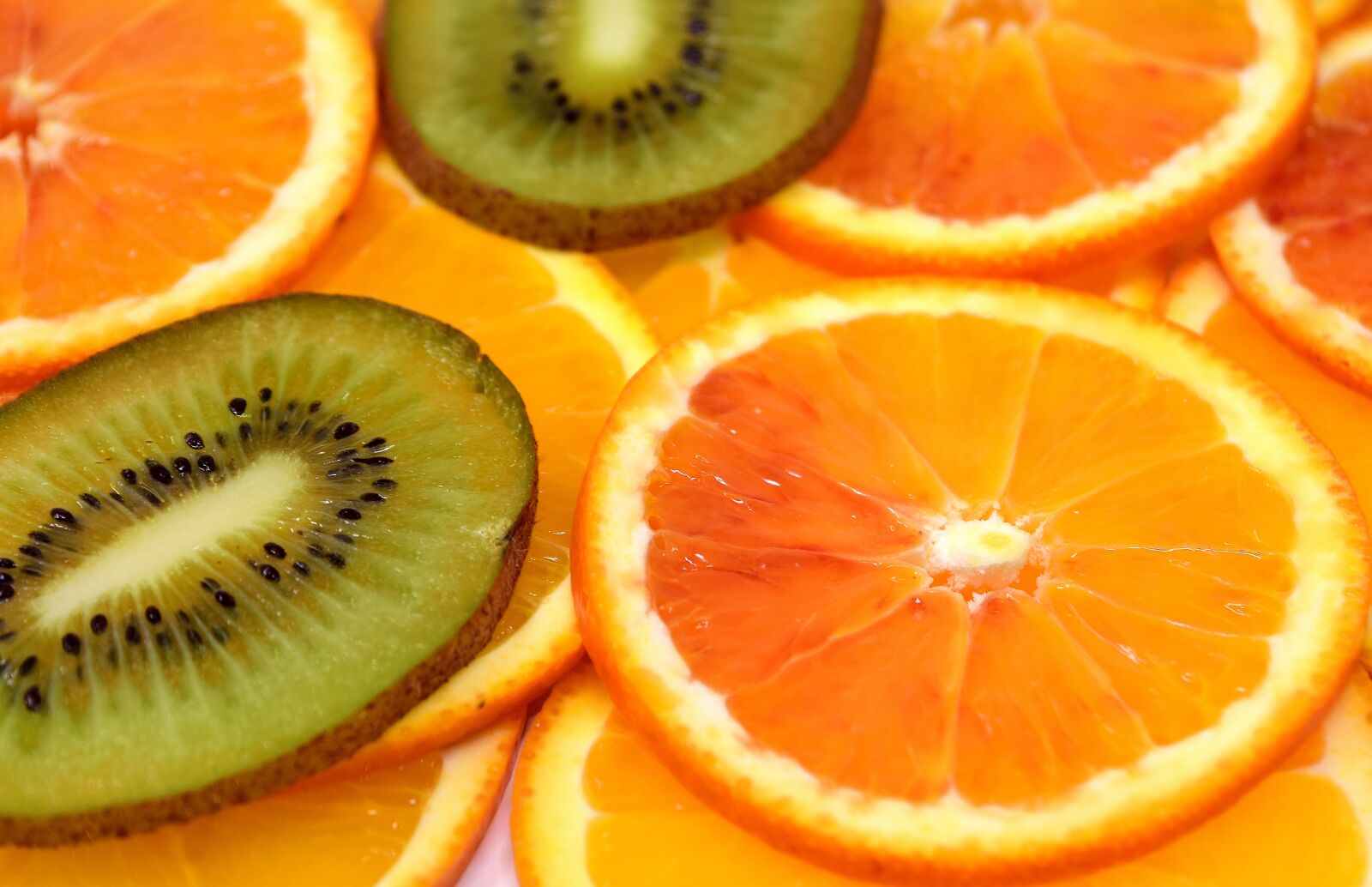 Nikon D7200 sample photo. Orange, kiwi, delicious photography