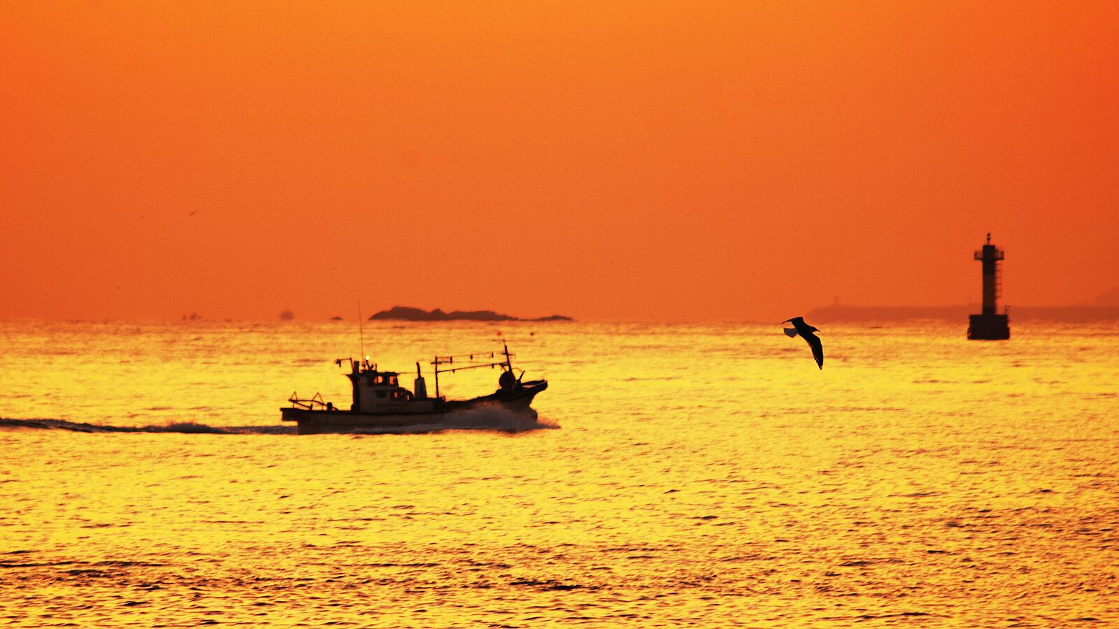 Nikon D2Xs sample photo. Sea, sichuan airport, sunrise photography