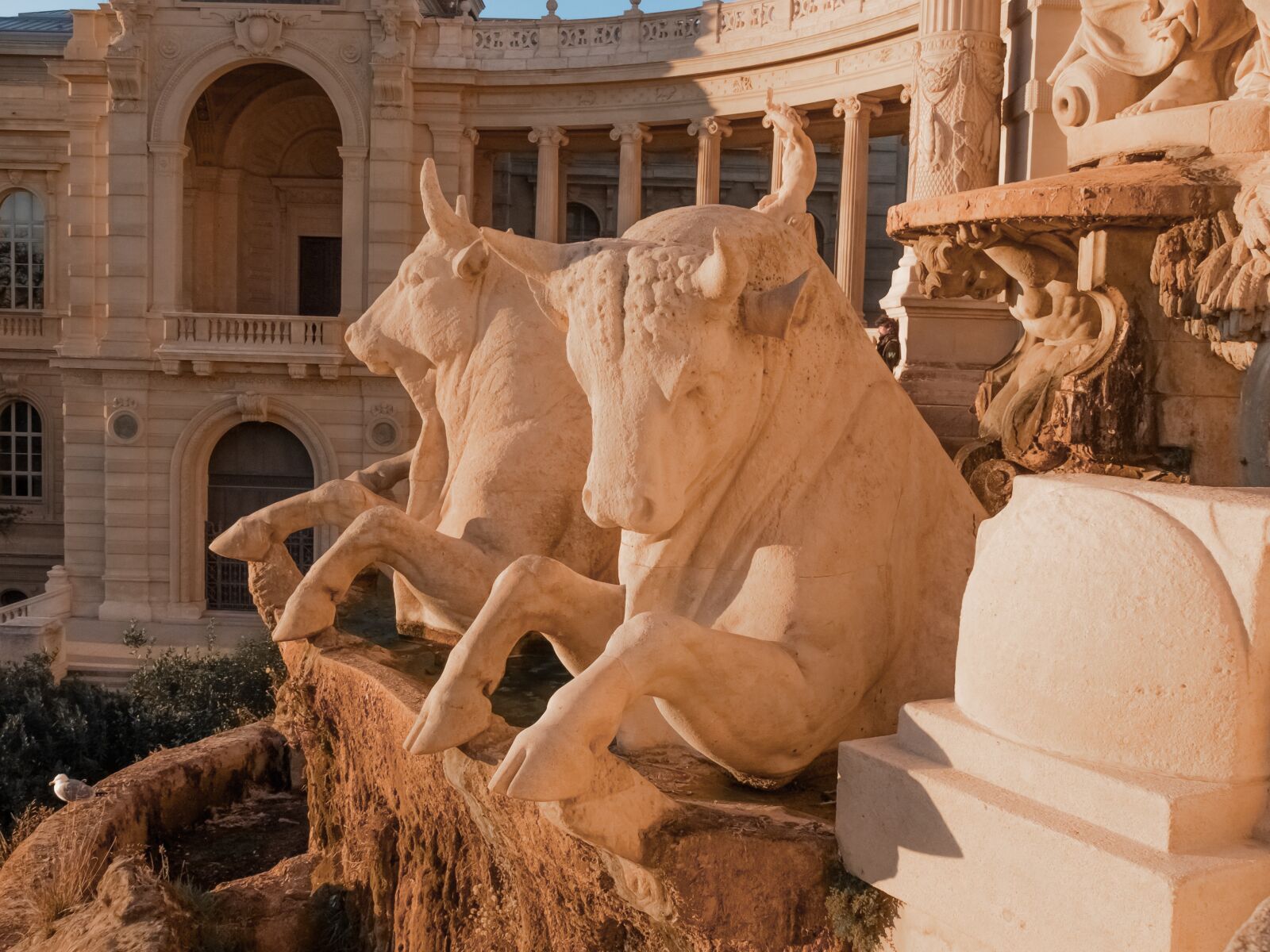 Fujifilm X30 sample photo. France, marseille, statue photography