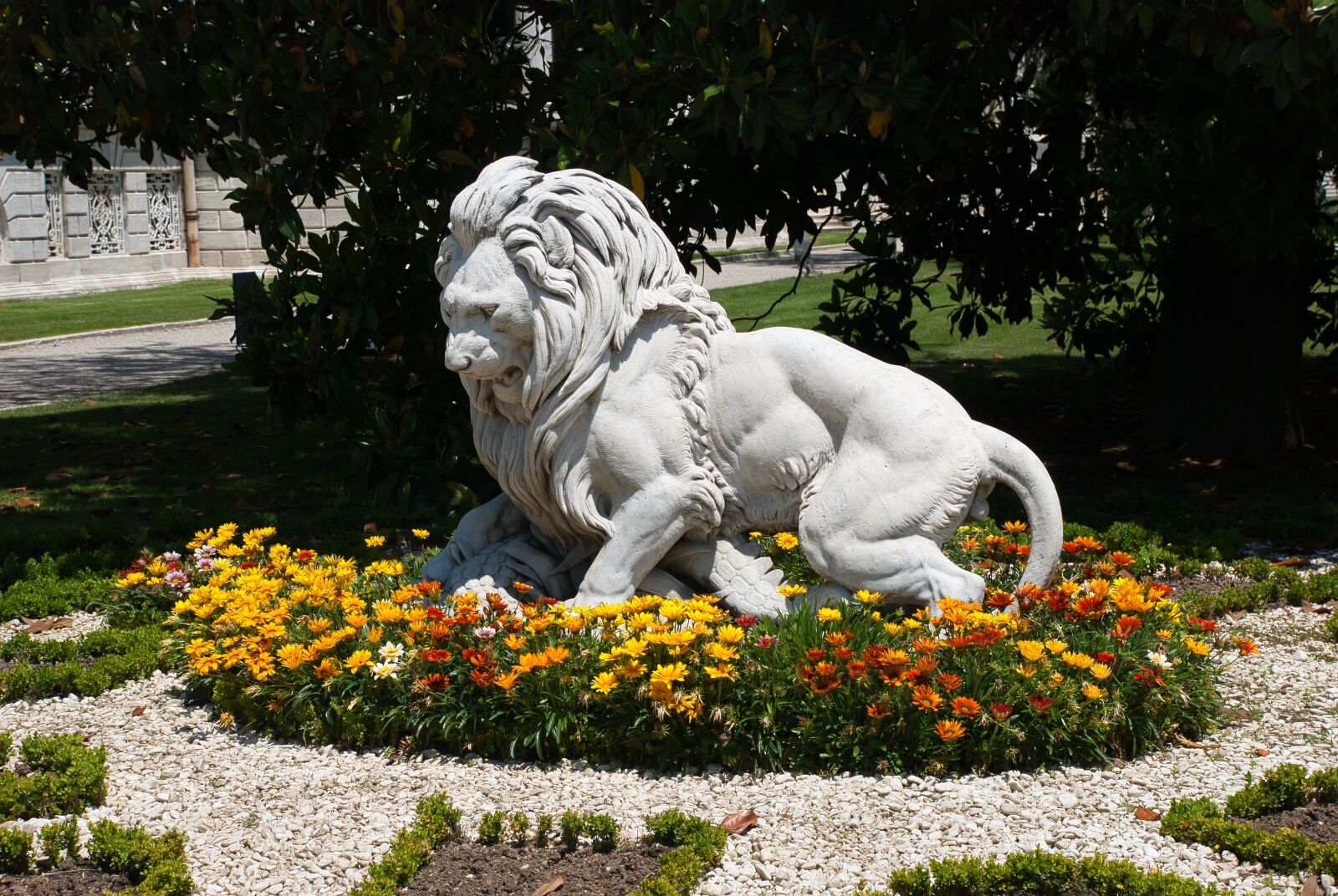 Nikon D80 sample photo. Leo, sculpture, park photography