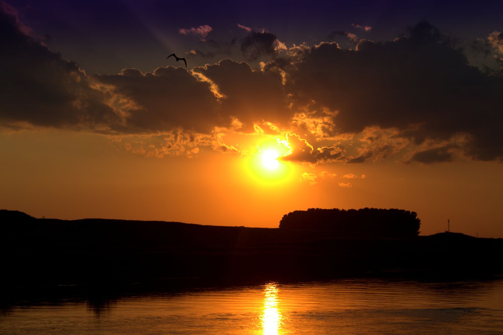 Canon EOS 700D (EOS Rebel T5i / EOS Kiss X7i) sample photo. Sunset, sun, sky photography