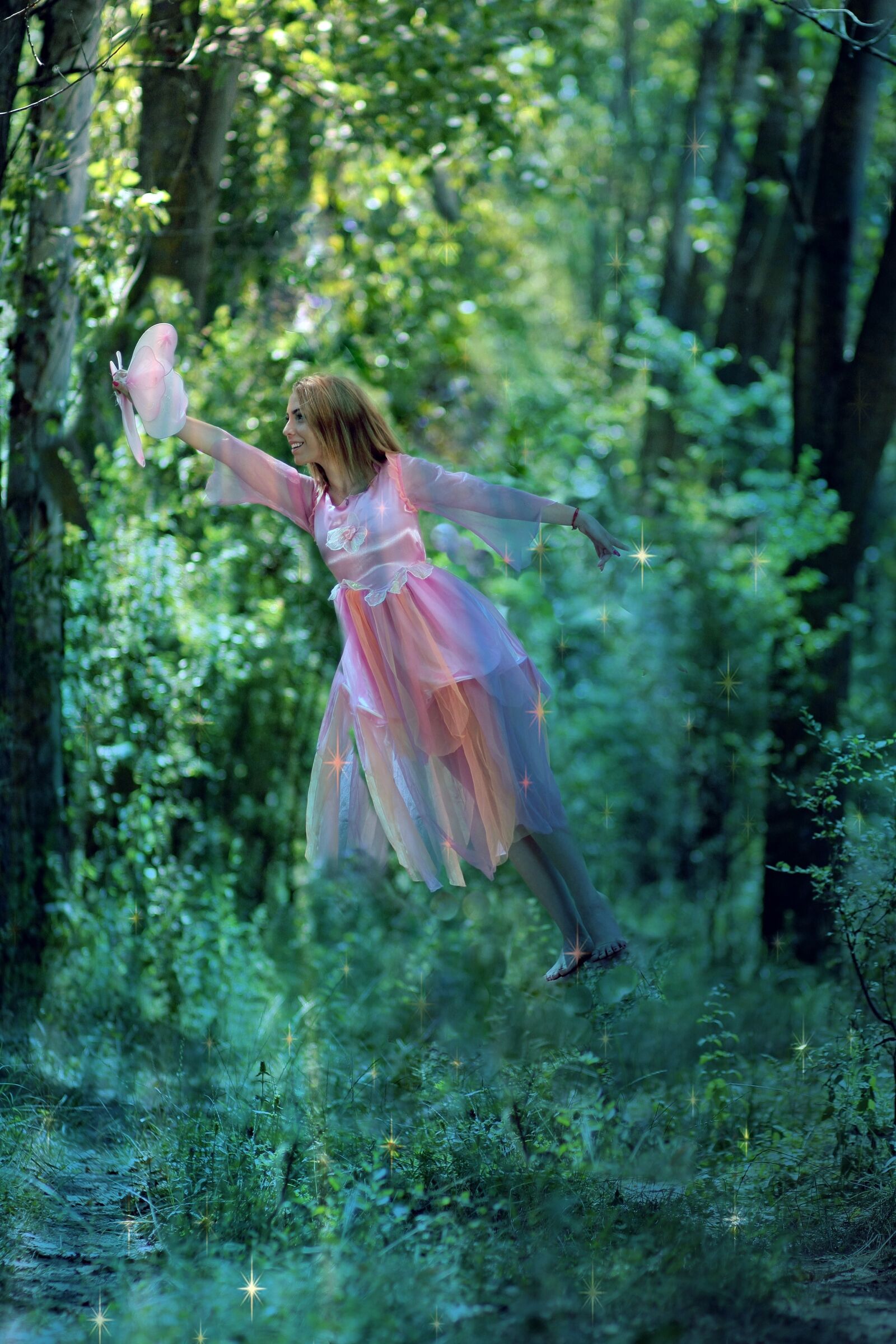 Canon EOS 450D (EOS Rebel XSi / EOS Kiss X2) sample photo. Girl, levitation, magic photography