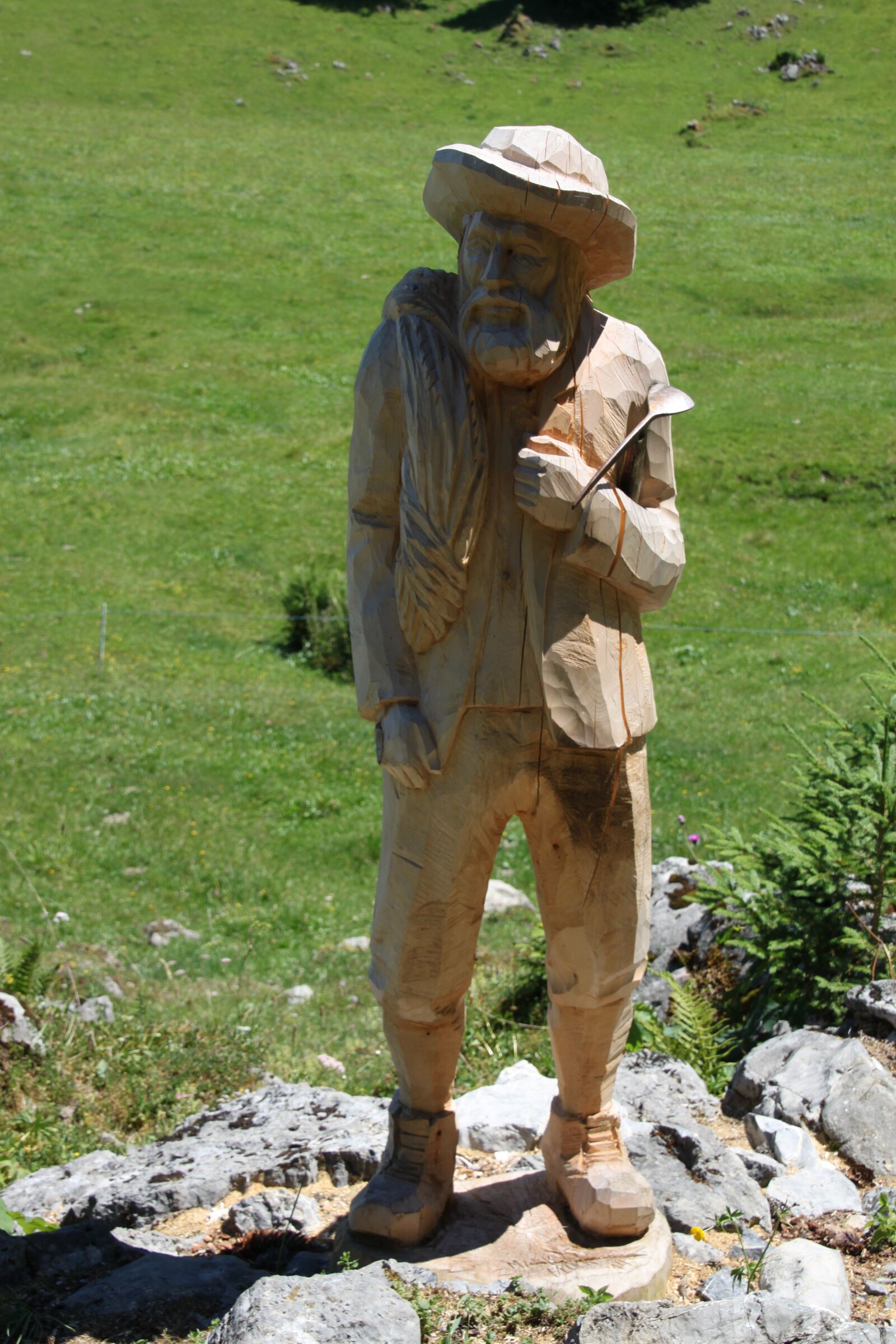 Canon EOS 500D (EOS Rebel T1i / EOS Kiss X3) sample photo. Art, carve, sculpture photography