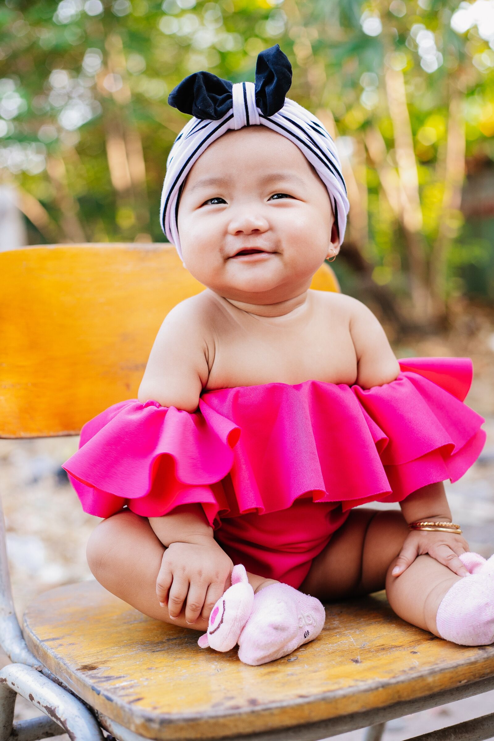 Canon EOS 6D Mark II sample photo. Baby, laugh, sitting photography