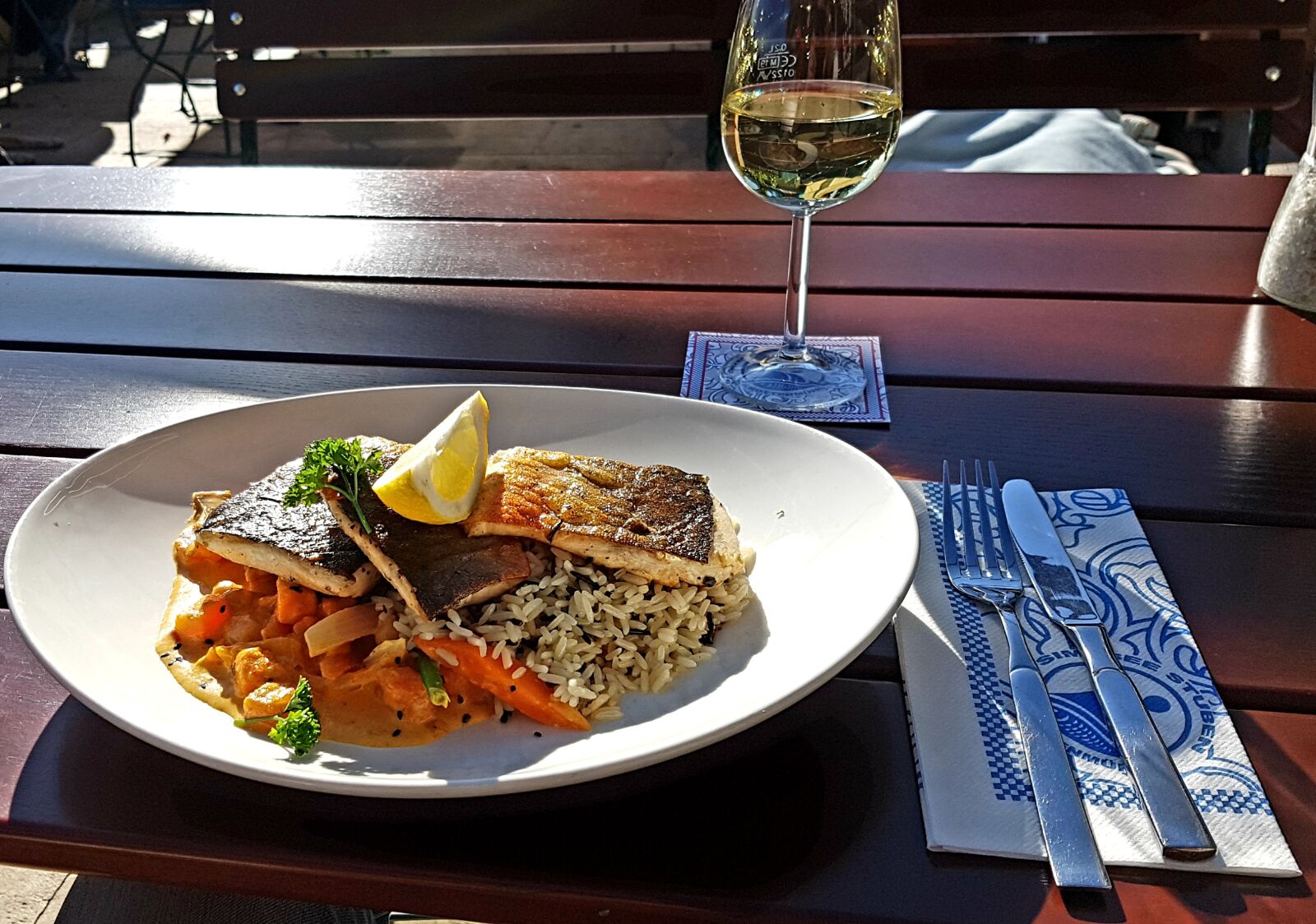 Samsung Galaxy S7 Edge sample photo. Arctic char fillets, curry photography