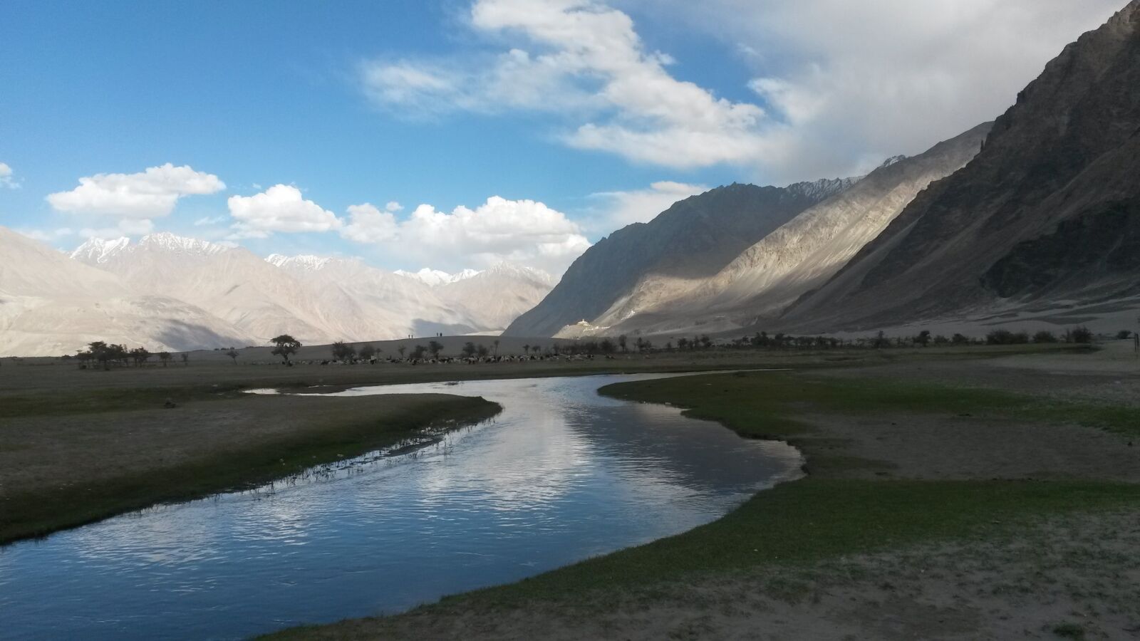 Samsung Galaxy S4 Mini sample photo. India, landscape, mountain photography