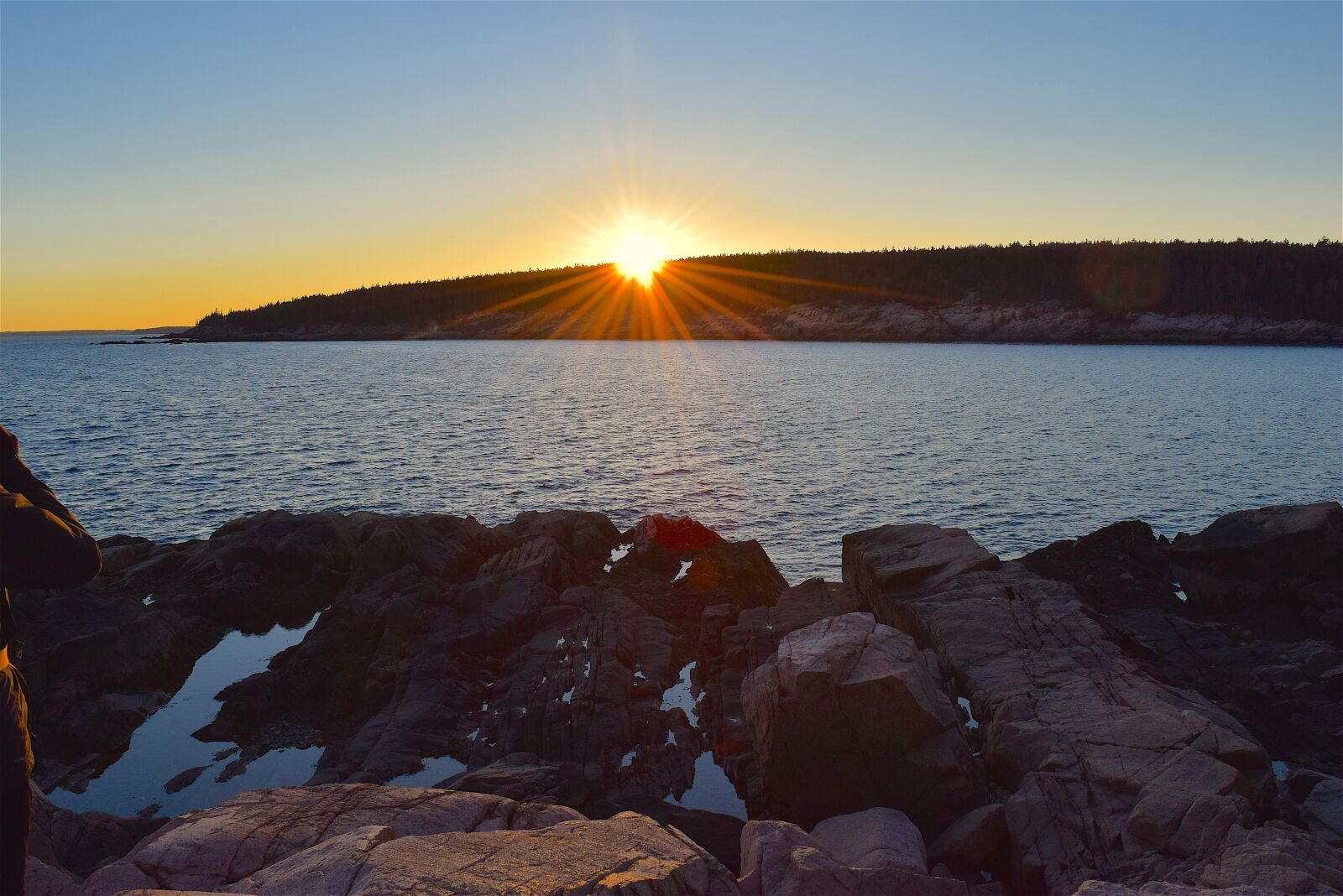 Nikon D3300 sample photo. Sunset, rocks, water photography