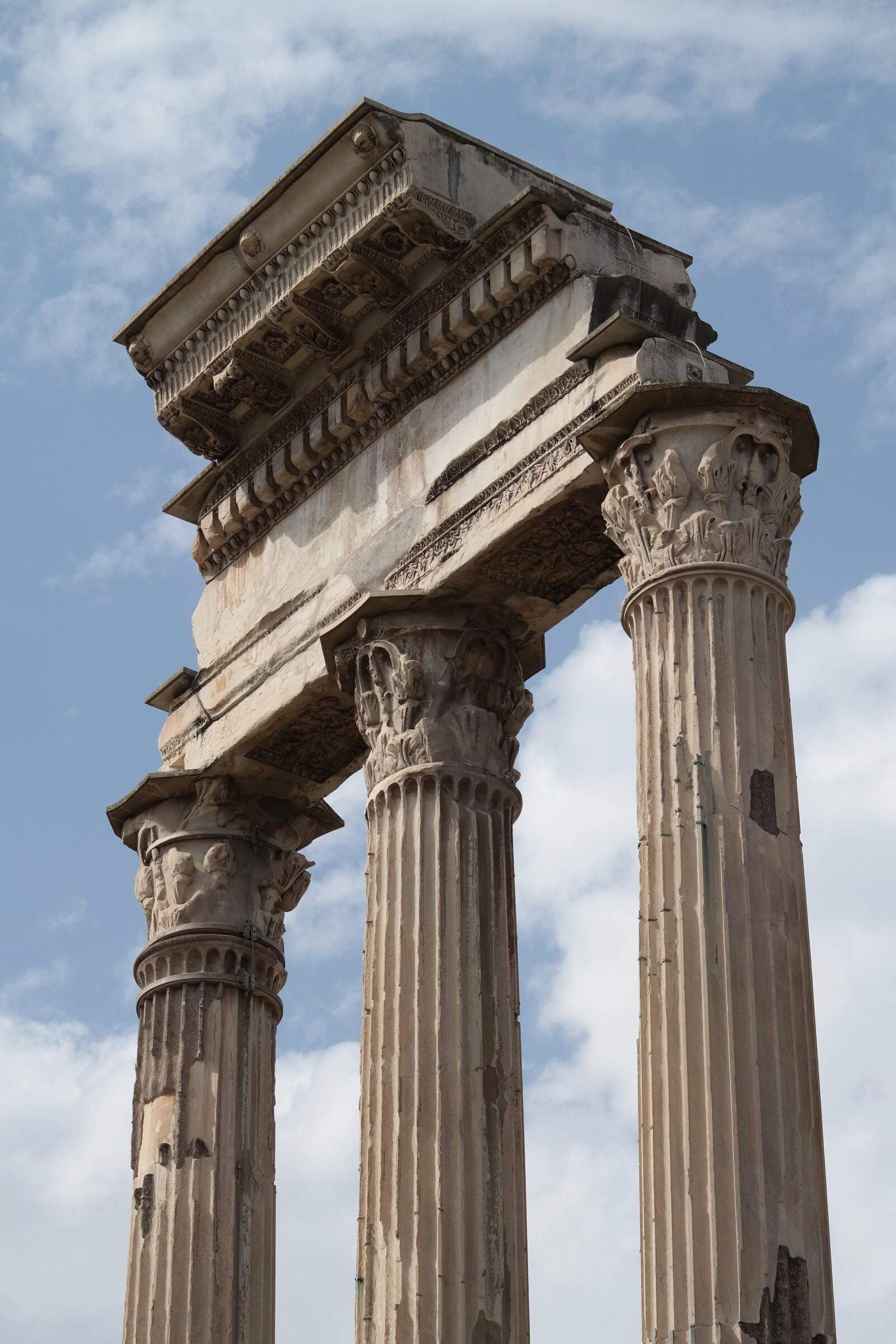 Samsung NX300 sample photo. Rome, pillars, italy photography