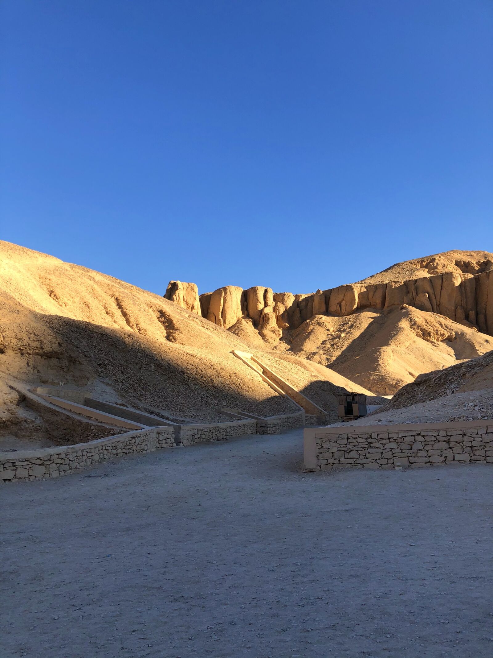 Apple iPhone X + iPhone X back dual camera 4mm f/1.8 sample photo. Valley of kings, luxor photography
