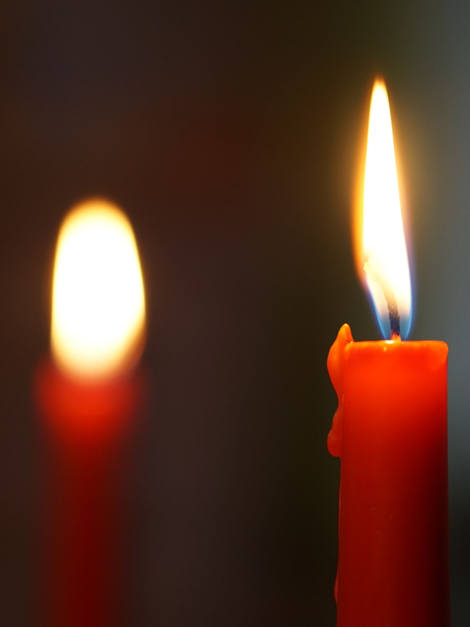 E 50mm F1.8 OSS sample photo. Candle, flame, fire photography