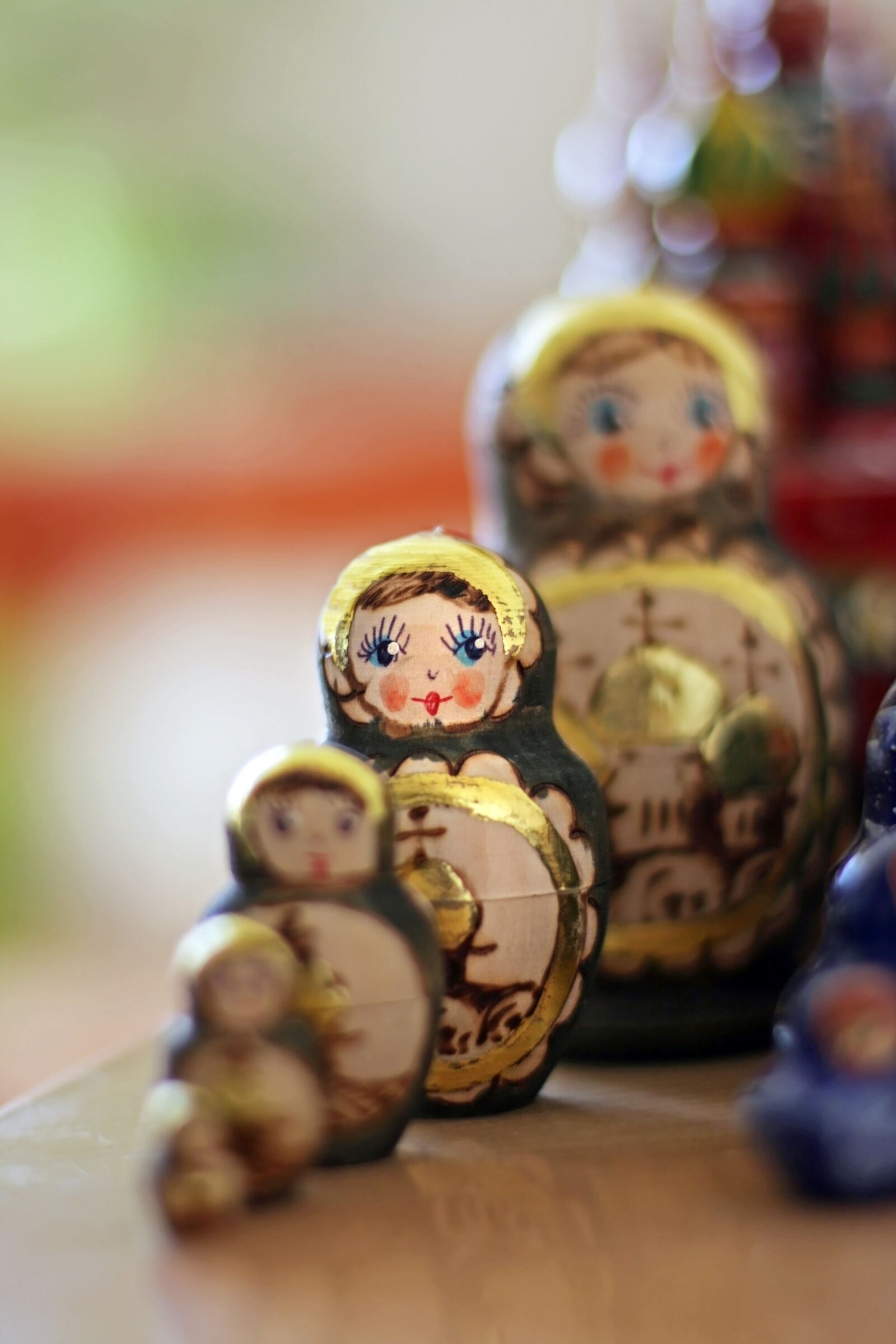 Canon EOS 400D (EOS Digital Rebel XTi / EOS Kiss Digital X) sample photo. Matryoshka, dolls, russian photography
