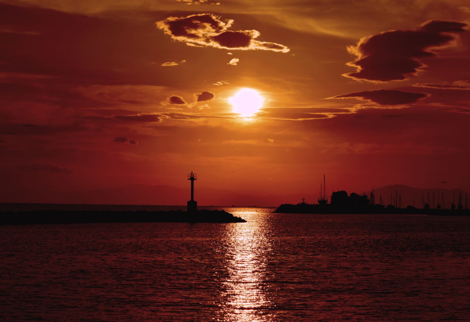 Nikon D3500 sample photo. Sunset, sea, sky photography