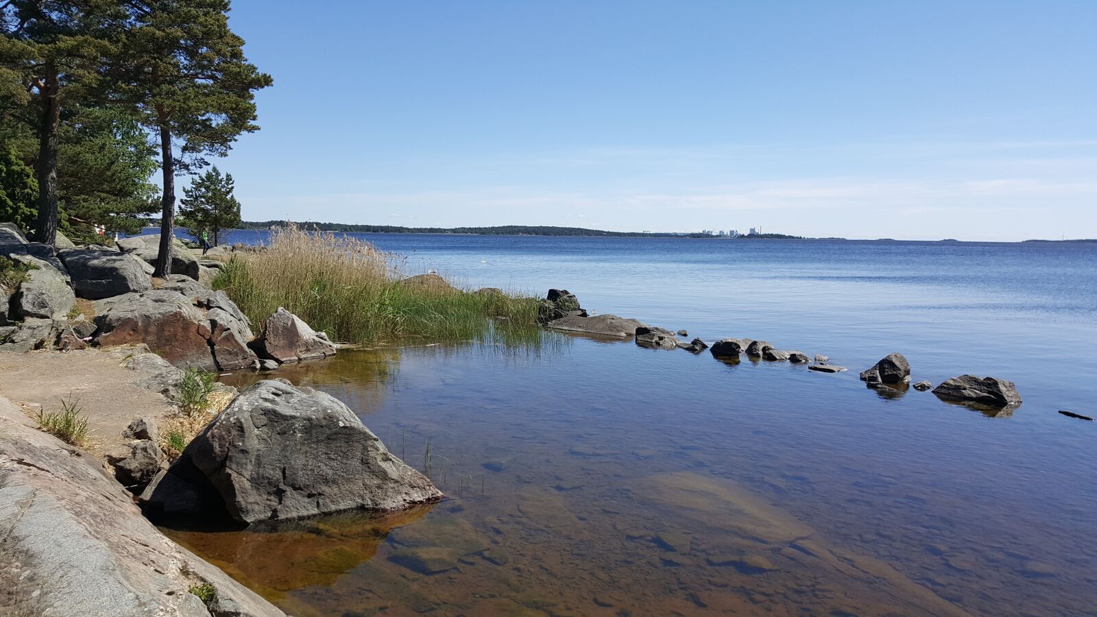 Samsung Galaxy Note5 sample photo. Lake, scenery, water photography