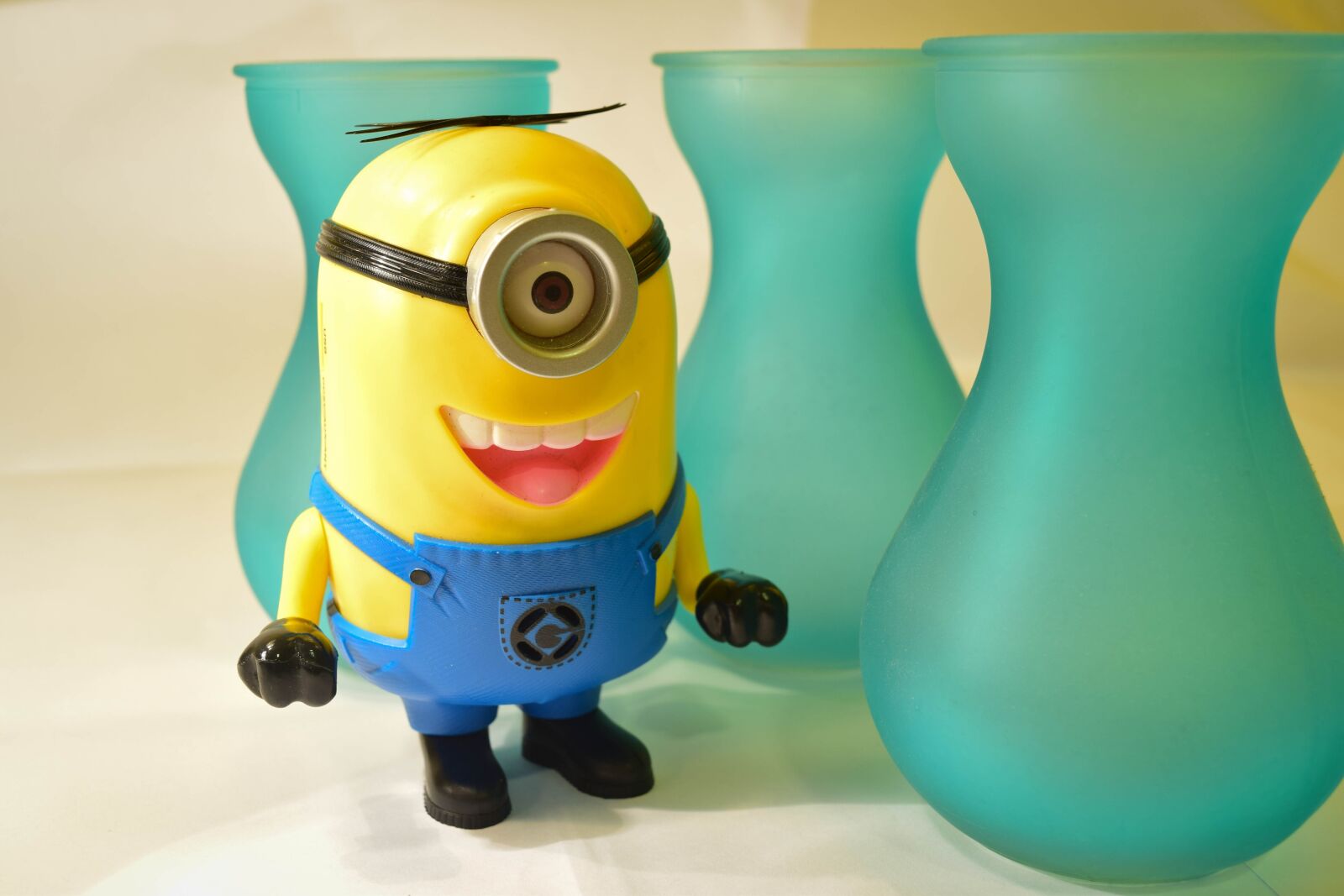 Nikon D5300 sample photo. Fun, minion, child photography