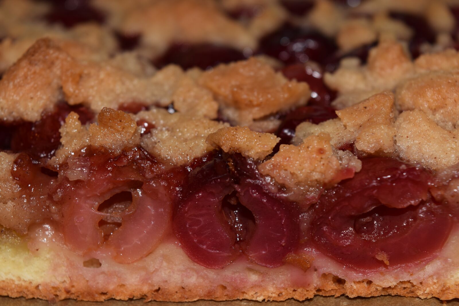 Nikon D3300 sample photo. Cherry pie, close up photography