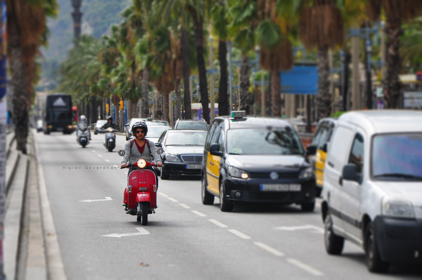 Nikon D90 sample photo. Automobile, bike, city, road photography