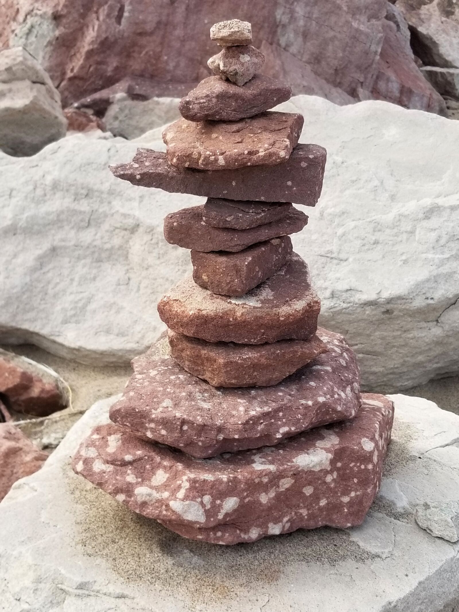 Samsung Galaxy S8 sample photo. Rocks, stacked, balance photography