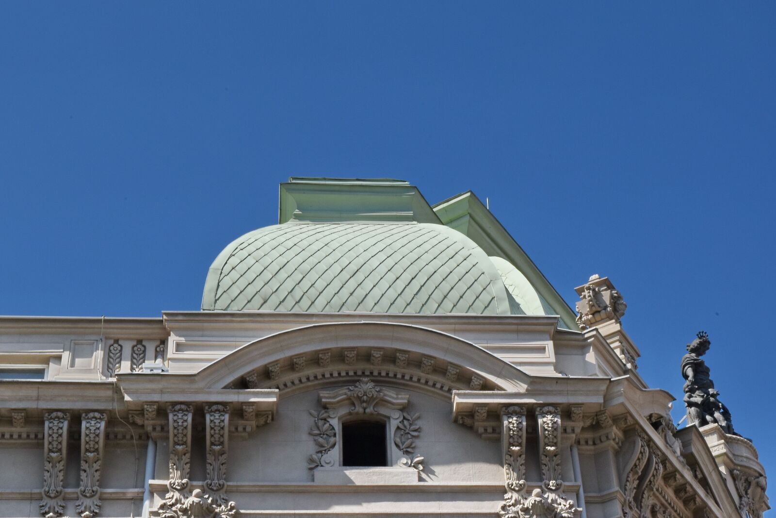 Nikon D5500 sample photo. Heritage, residence, roof, tourist photography