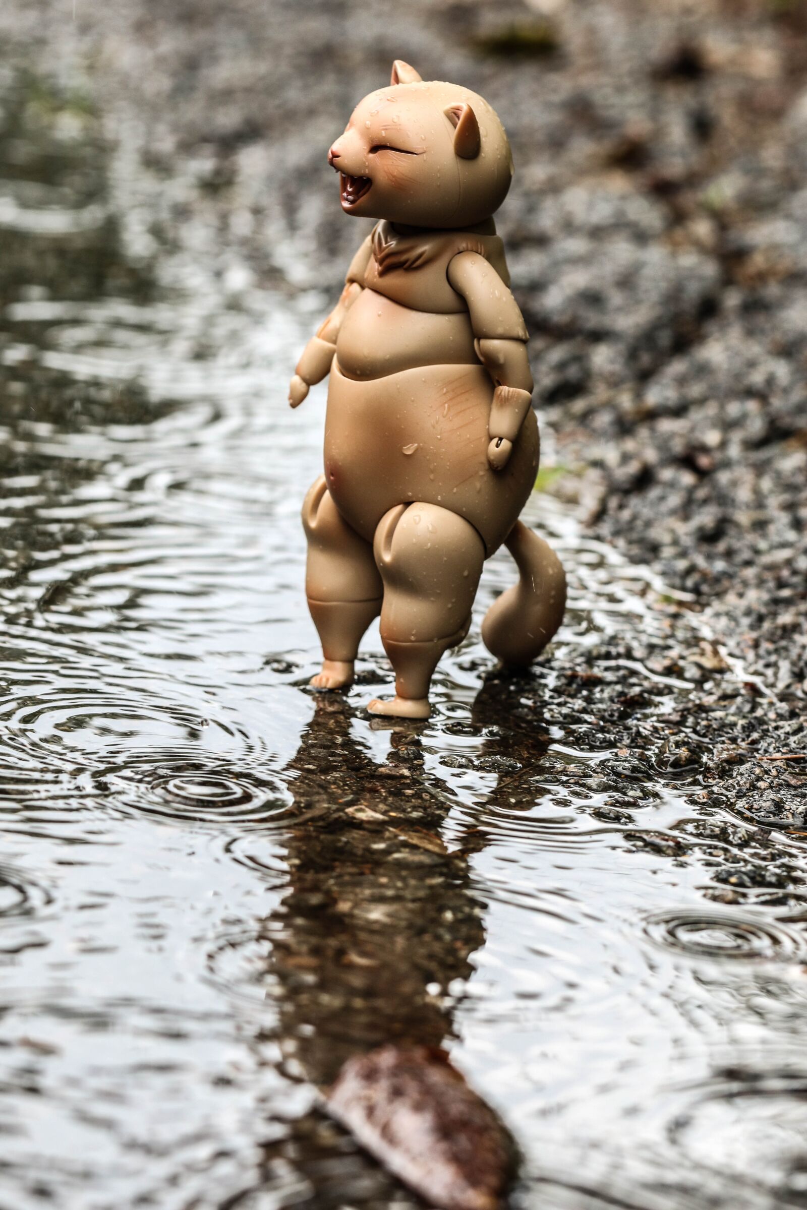Canon EOS 7D Mark II sample photo. Toy, fun, water photography