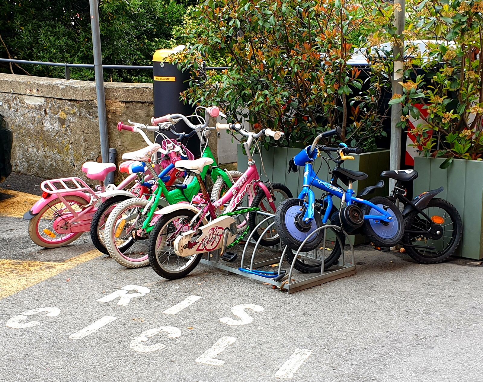 Samsung Galaxy S9 sample photo. Bike, child's bike, bicycle photography