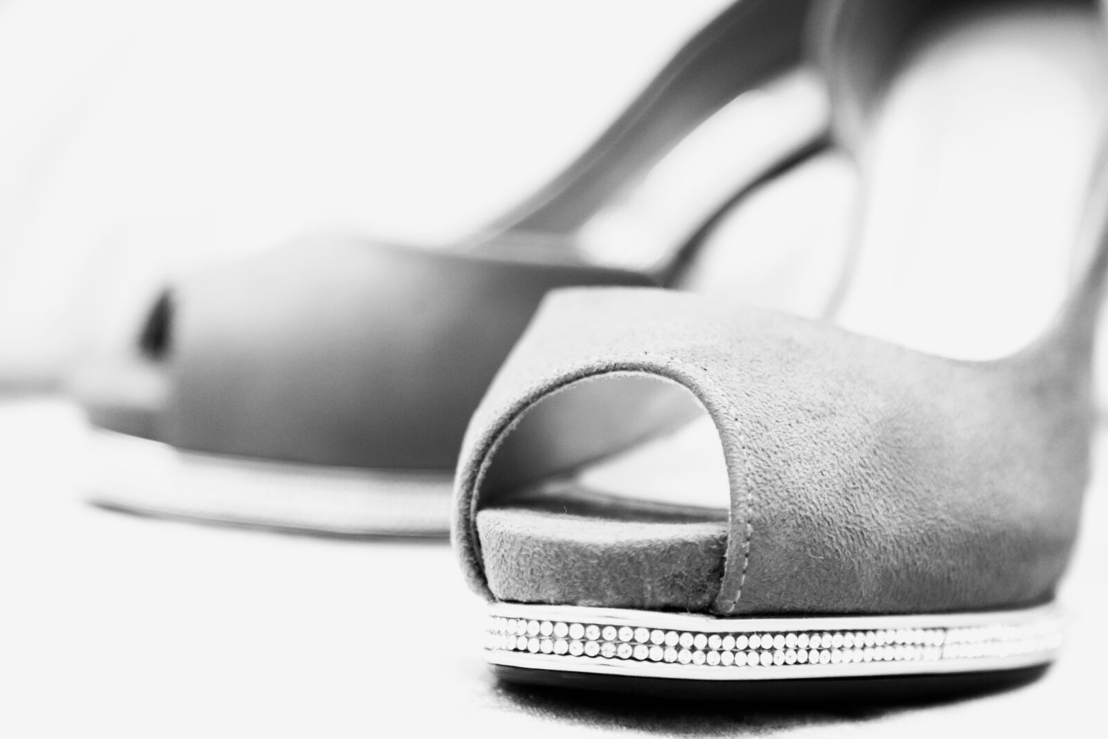 Canon EOS 5D Mark II sample photo. Shoe, shoes, fashion photography