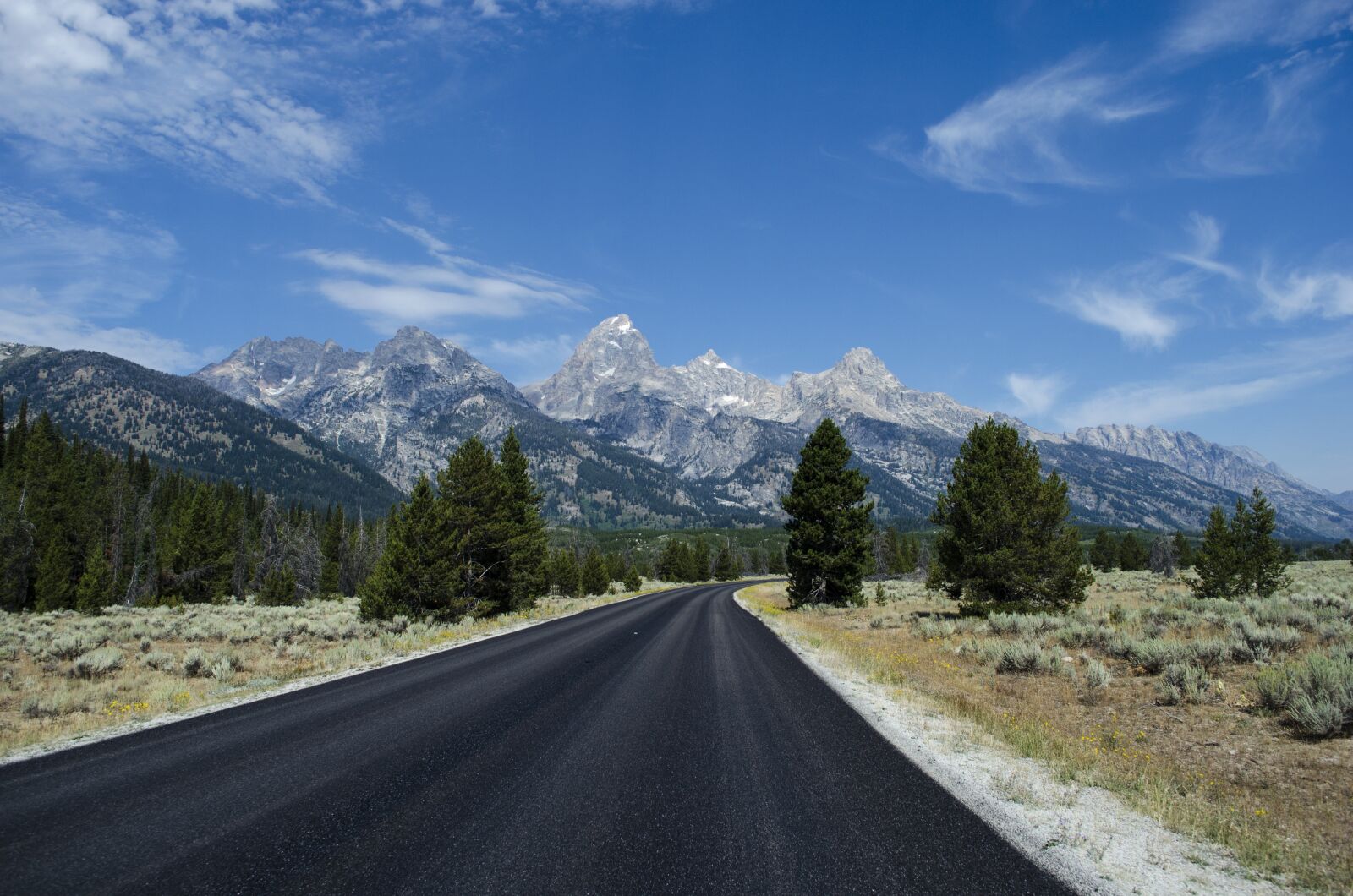 Nikon D5100 sample photo. Asphalt, highway, mountain photography