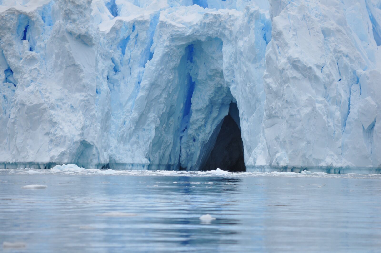 Nikon D5000 sample photo. Ice, cave, glacier photography