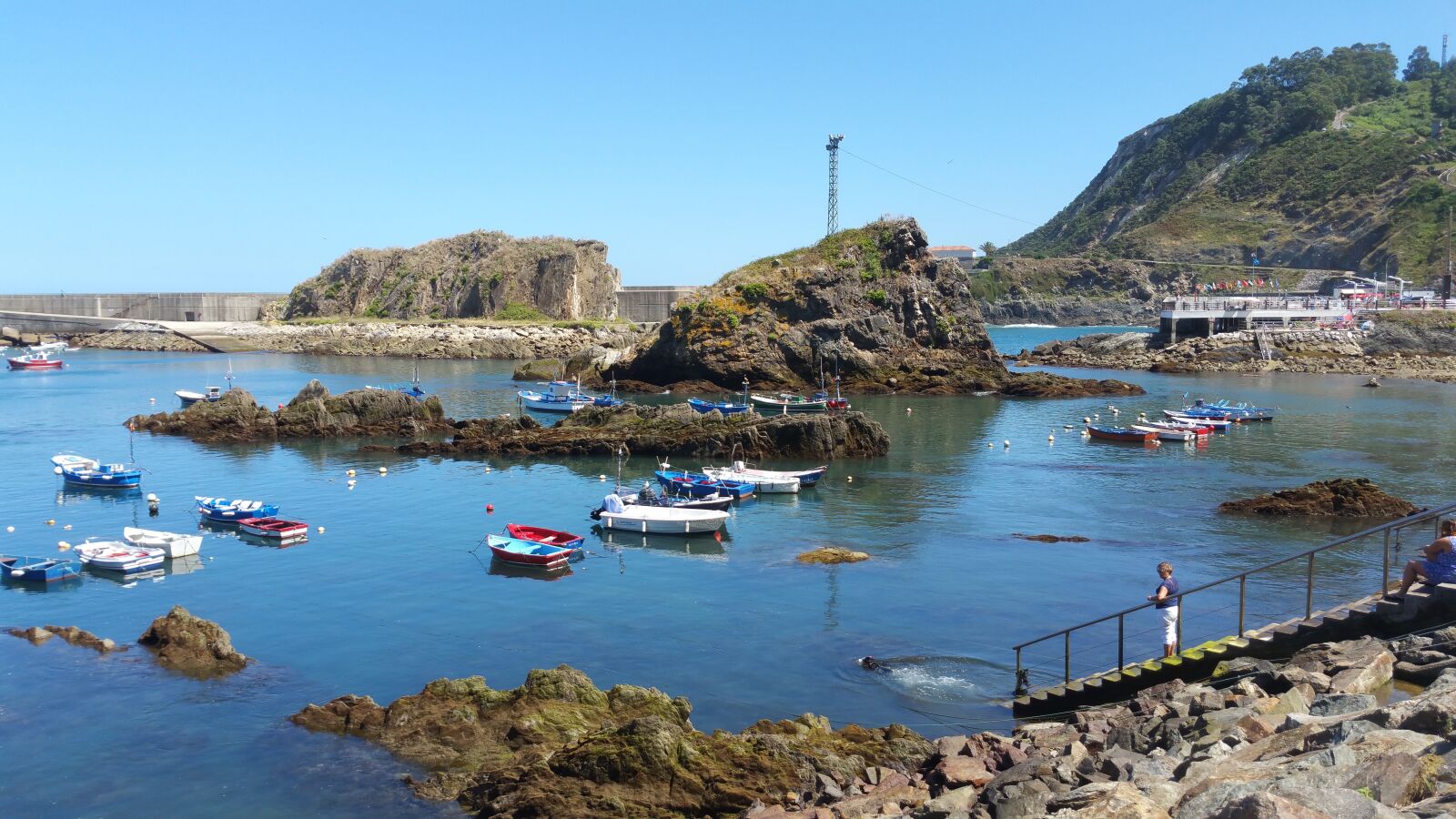 Samsung Galaxy Note4 sample photo. Landscape, port cudillero, asturias photography