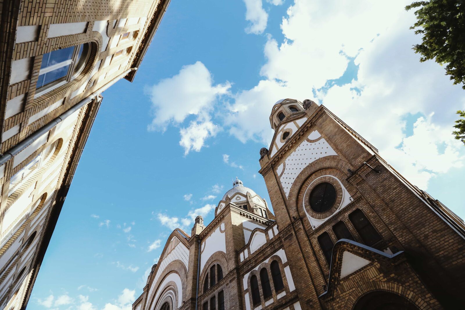 Canon EF 16-35mm F2.8L II USM sample photo. Architectural style, heritage, landmark photography