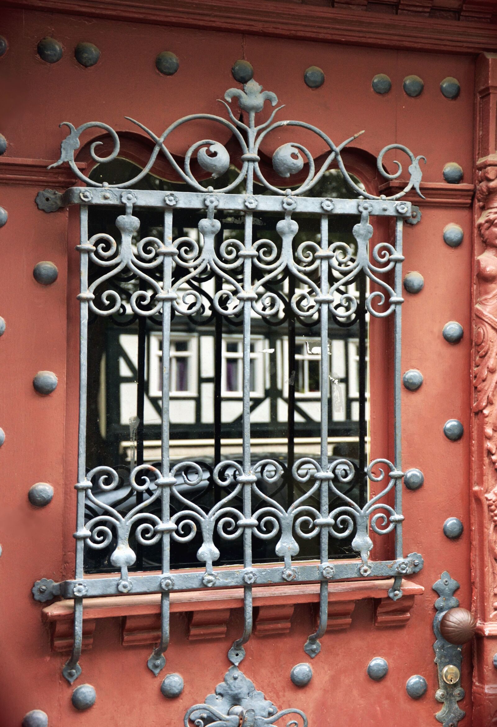 Nikon D5200 sample photo. Grille, metal, window glass photography