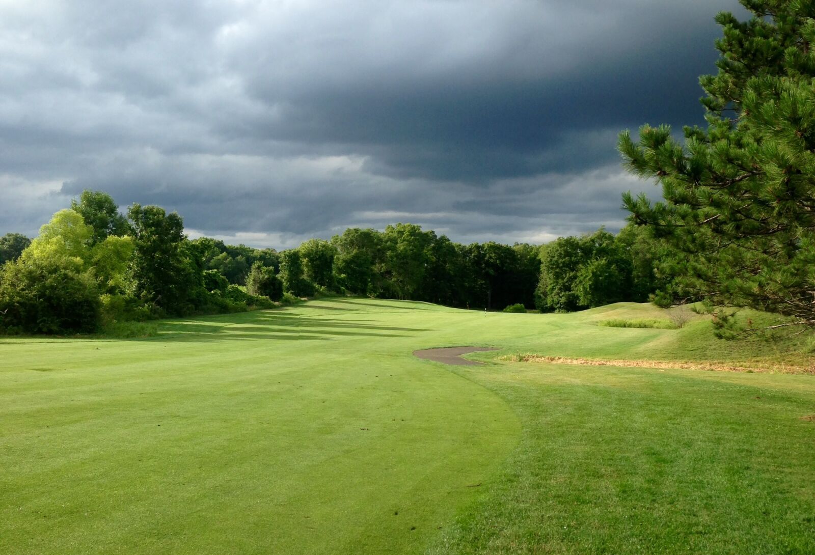 Apple iPhone 5 sample photo. Golf course, golf landscape photography