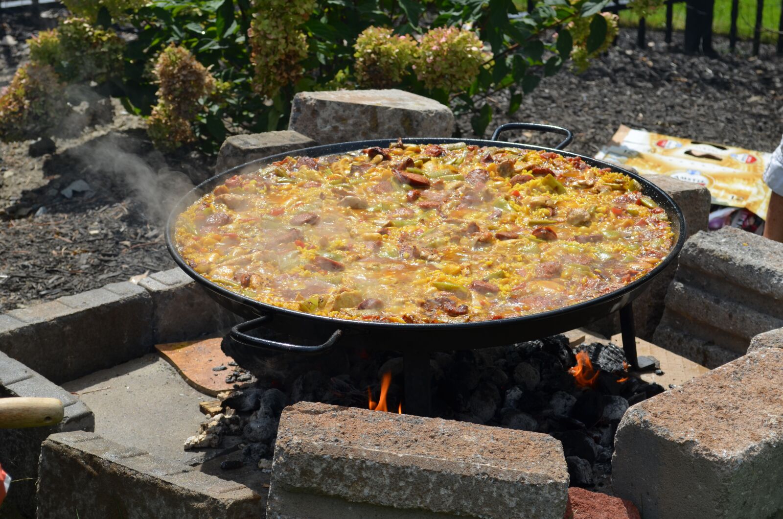 Nikon D5100 sample photo. Spanish, paella, rice photography