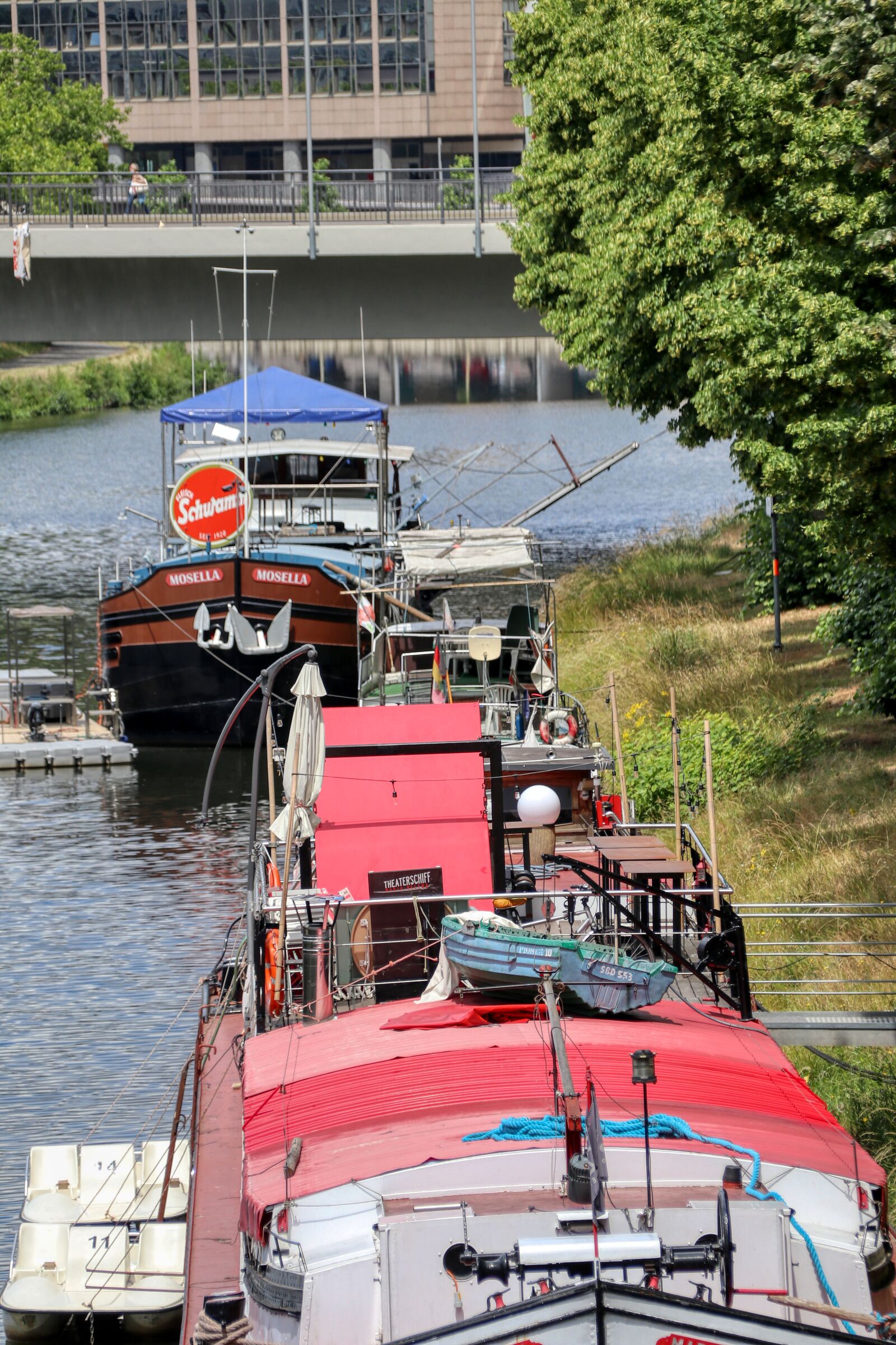 Canon EOS 80D sample photo. Ships, saar, saarbrücken photography