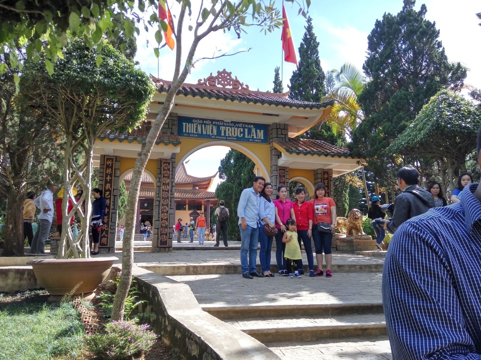 Xiaomi Redmi Note 3 sample photo. Thi, n, vi, n photography
