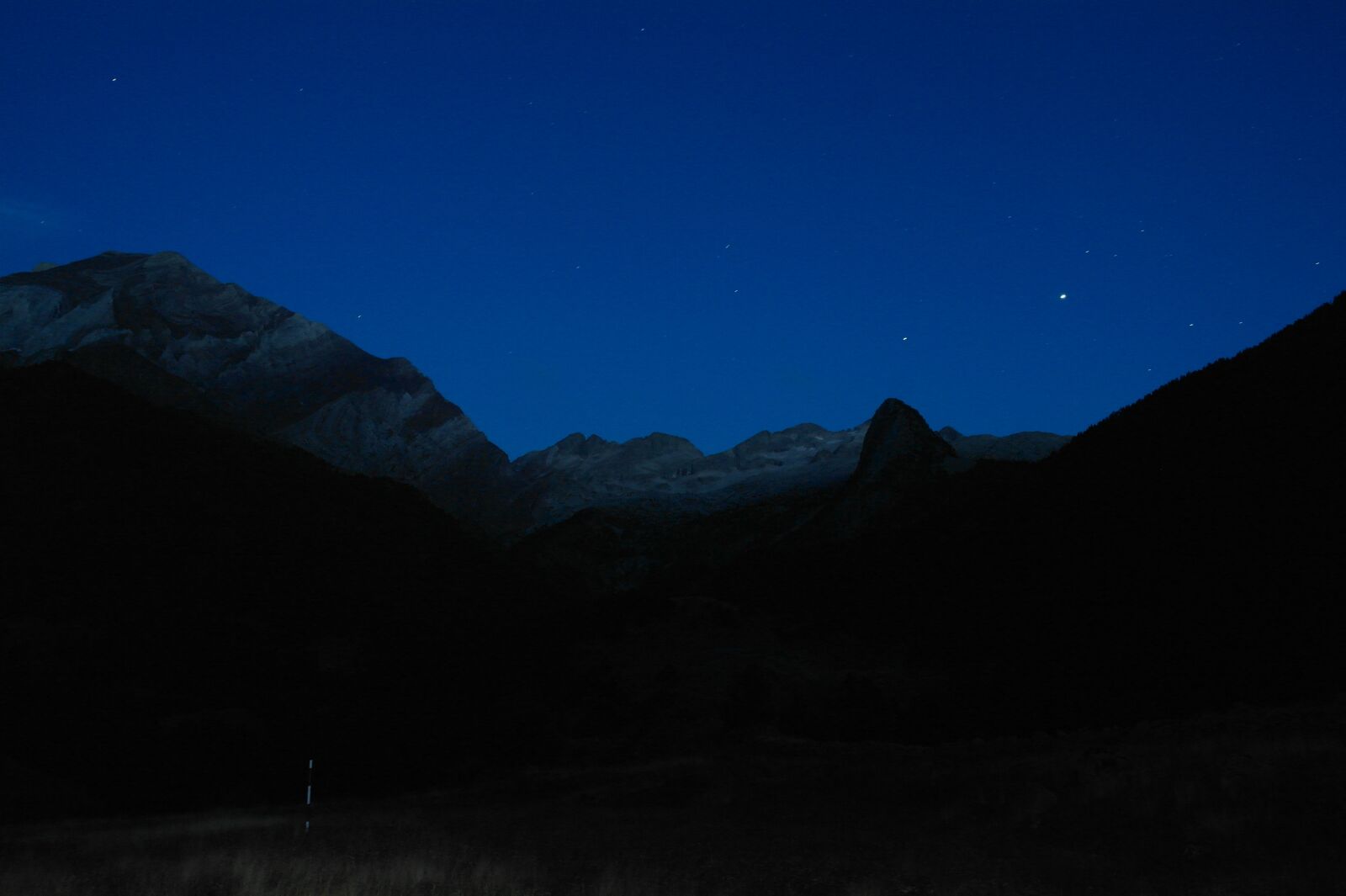 Samsung NX10 sample photo. Night, mountain, star photography