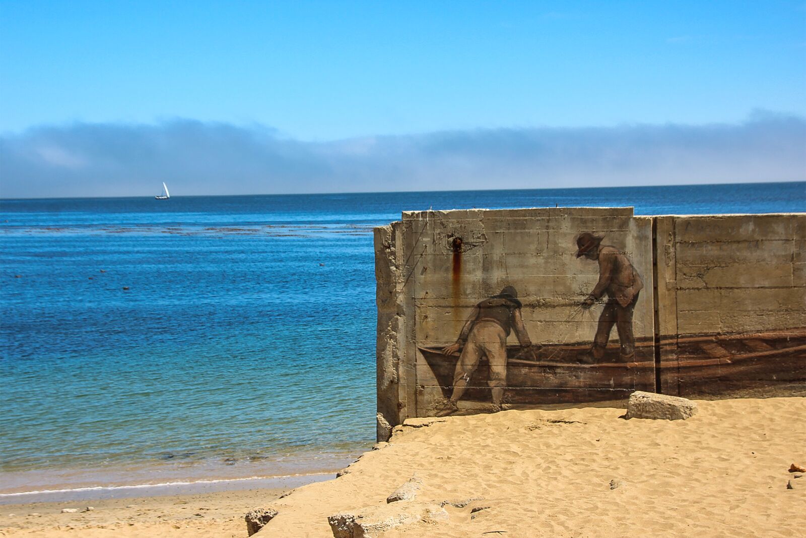 Canon EOS 600D (Rebel EOS T3i / EOS Kiss X5) sample photo. Mural, boat, beach photography