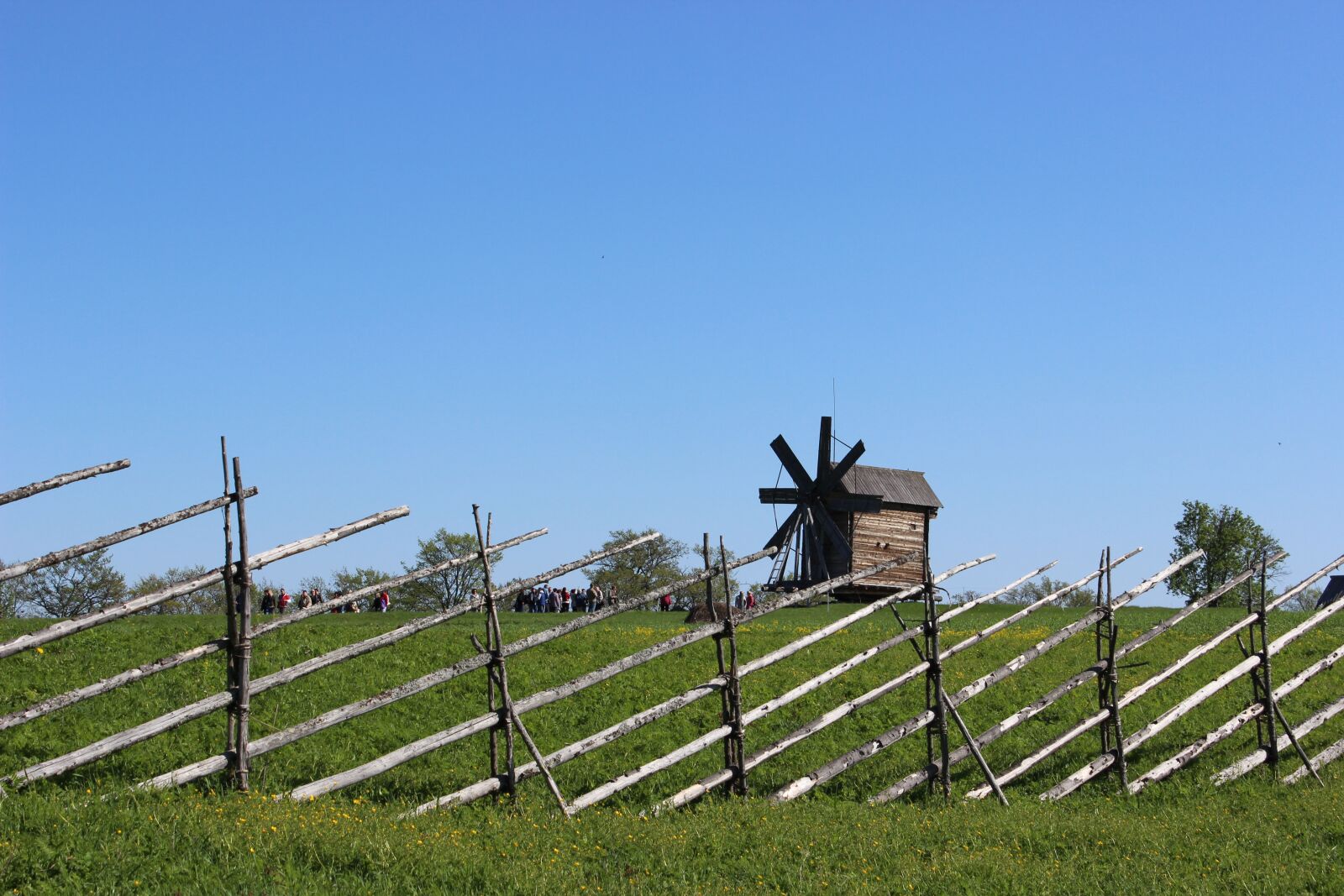 Canon EOS 600D (Rebel EOS T3i / EOS Kiss X5) sample photo. Mill, kizhi, church photography