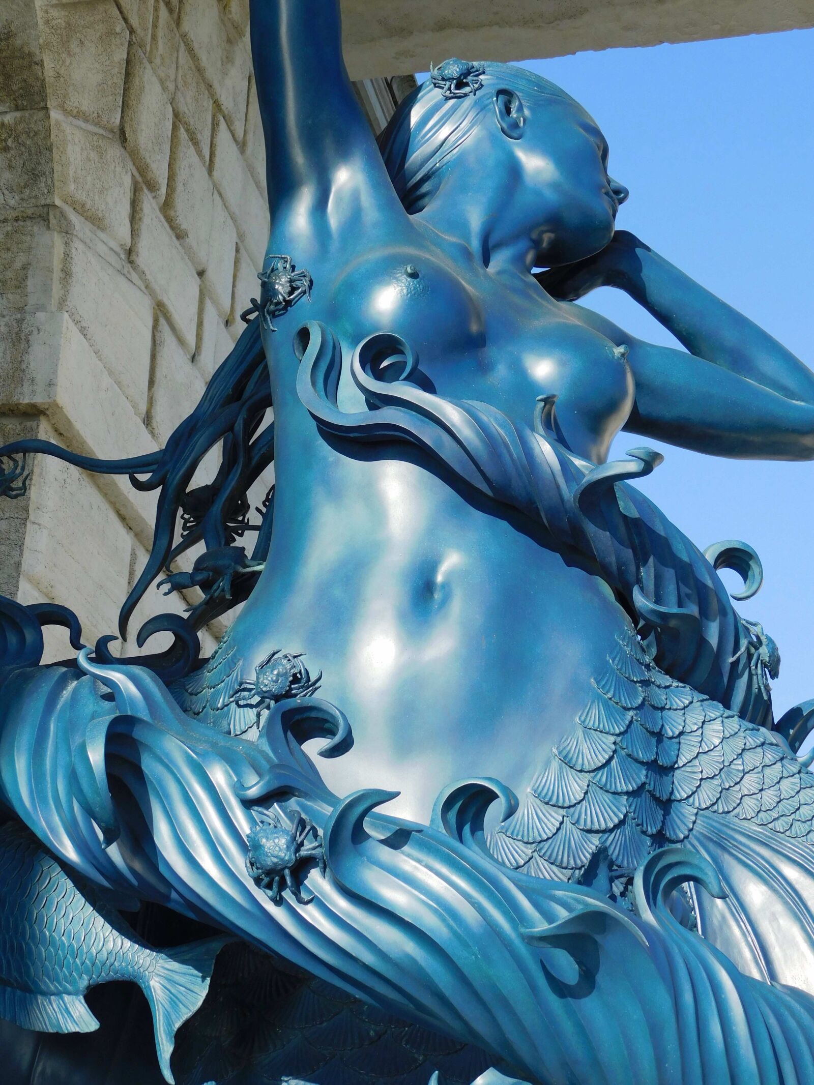 Nikon Coolpix B500 sample photo. Statue, mermaid, blue photography