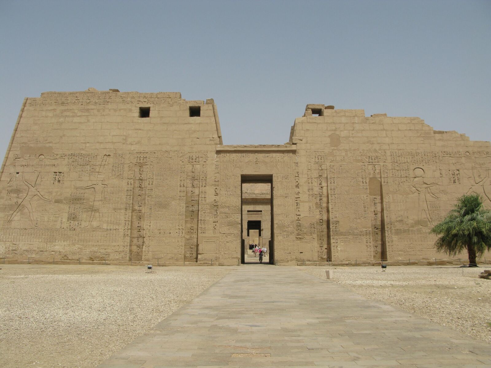 Canon POWERSHOT G9 sample photo. Habu temple main entrance photography
