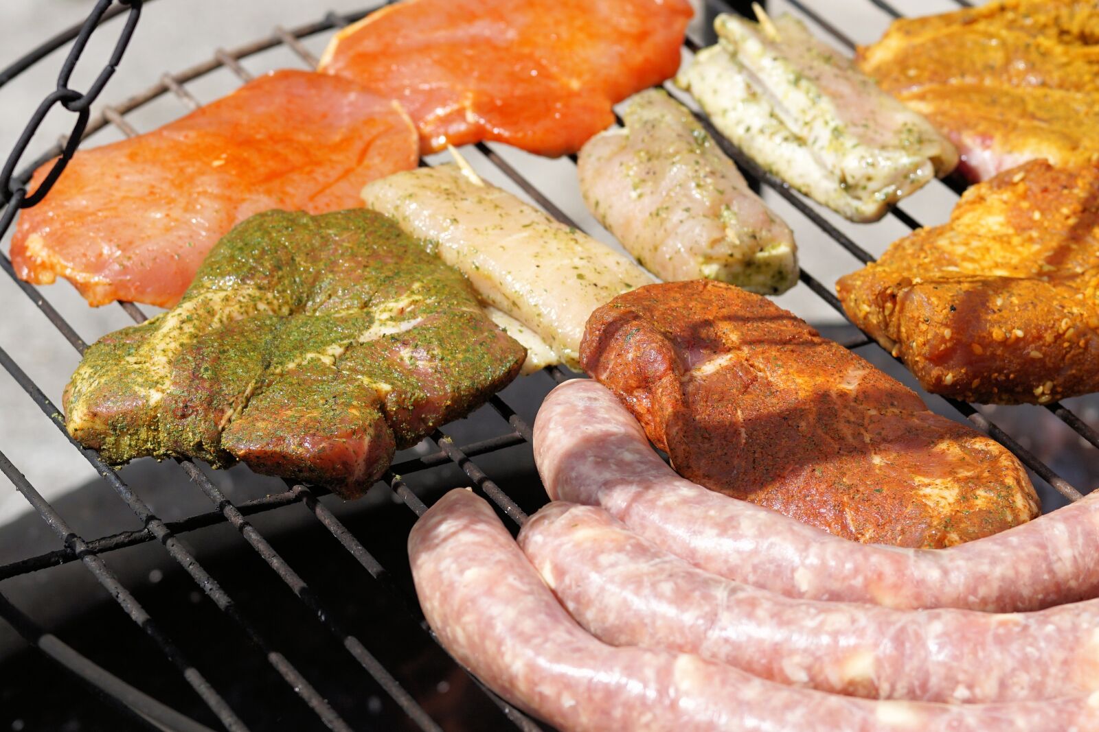Sony a6000 + E 60mm F2.8 sample photo. Grill, grilled meats, meat photography